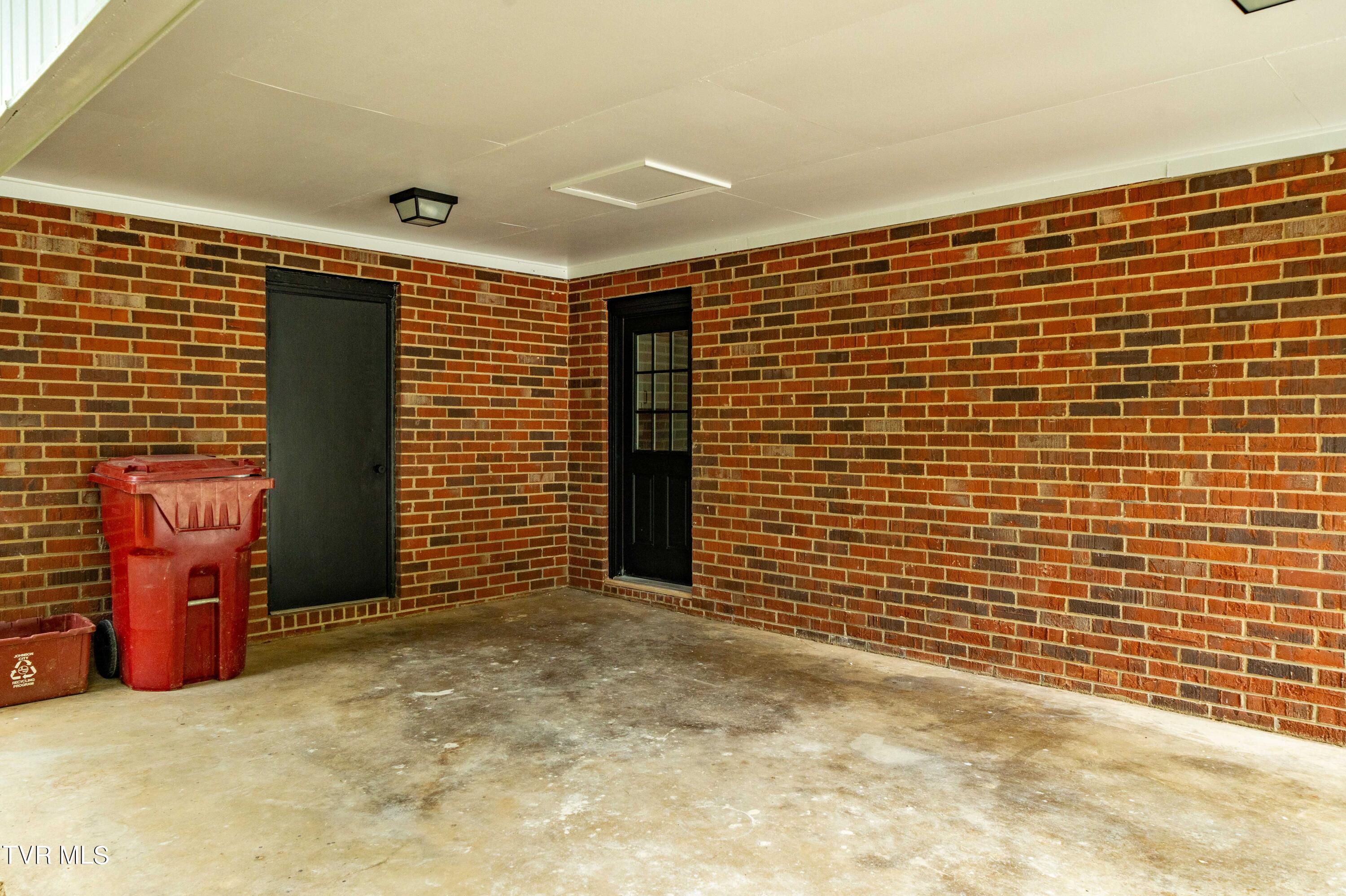 1502 Muskhogean Drive