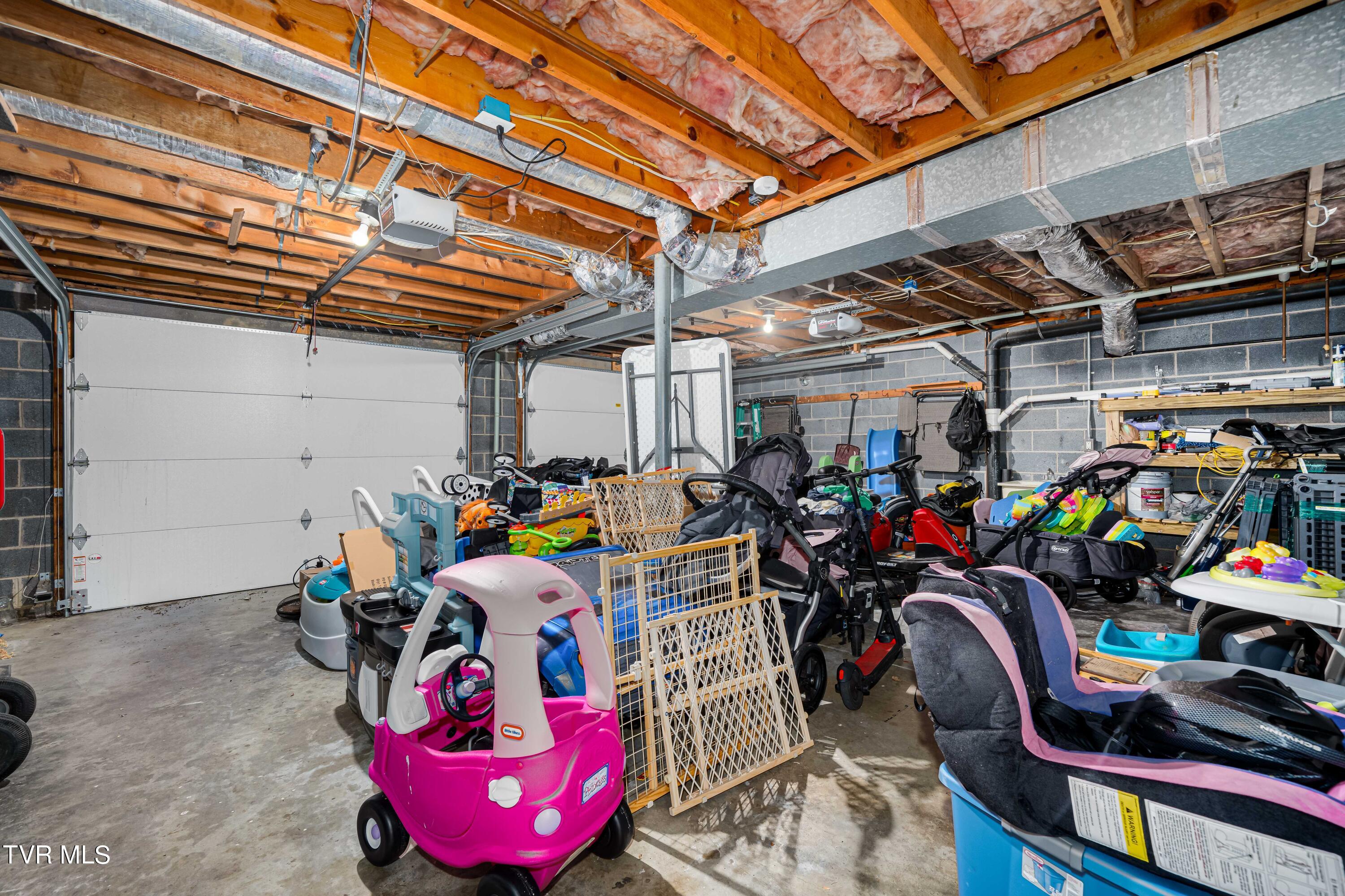 2805 Avondale Drive