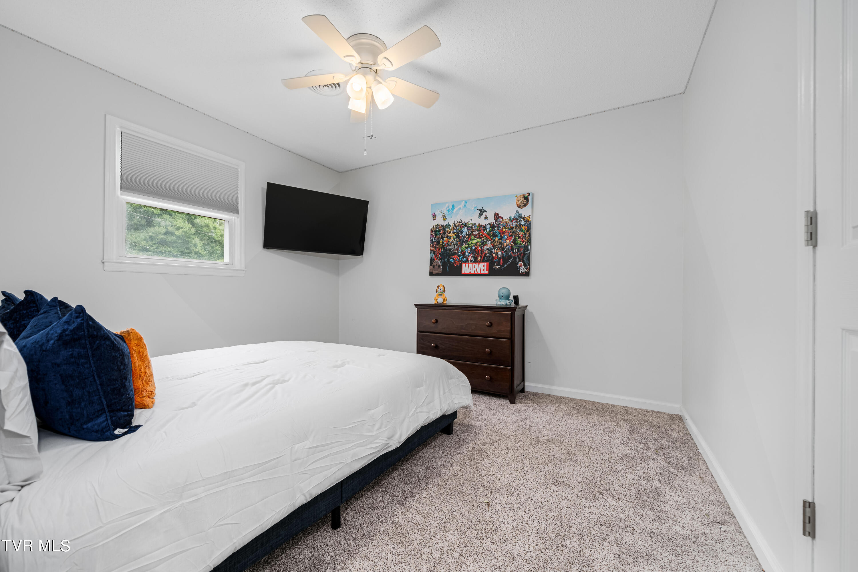 2805 Avondale Drive
