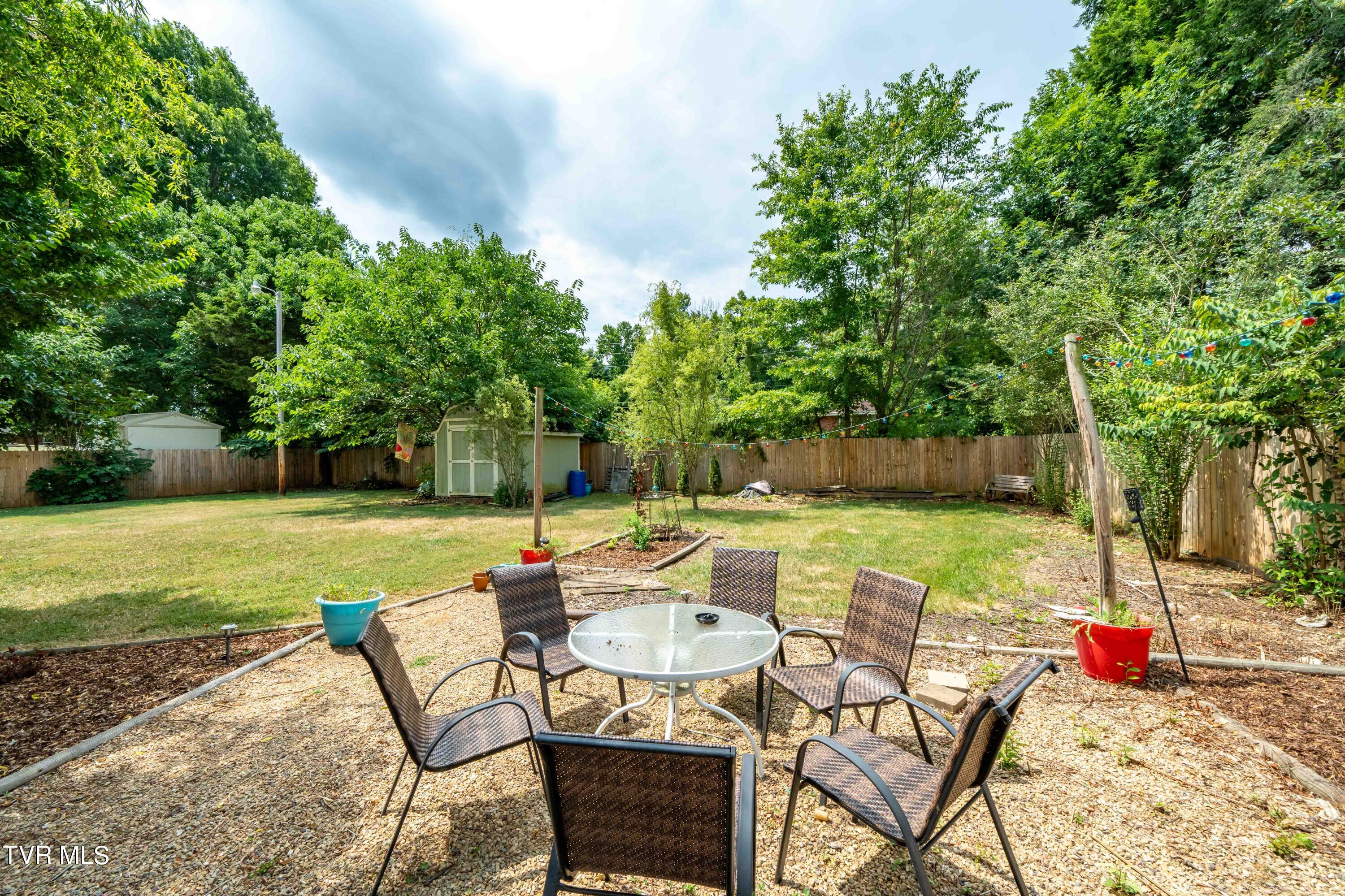 2410 Circleview Drive