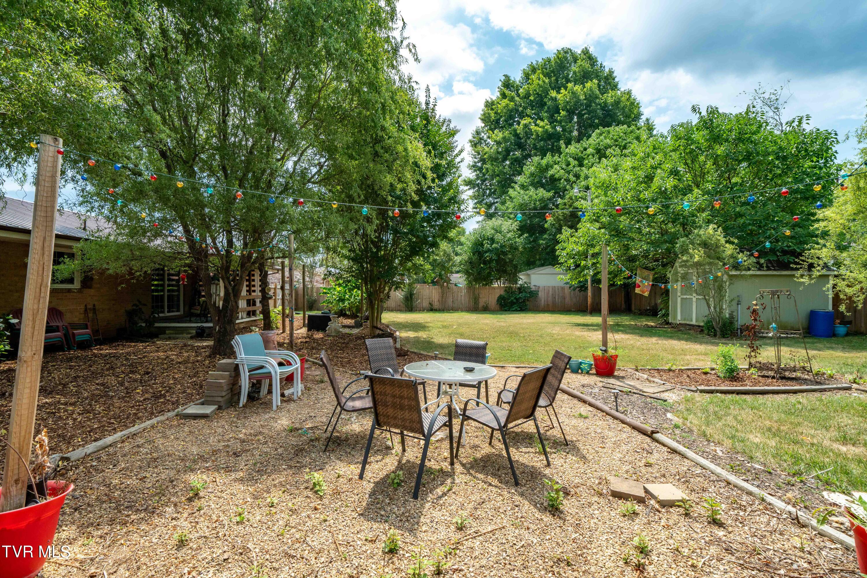 2410 Circleview Drive