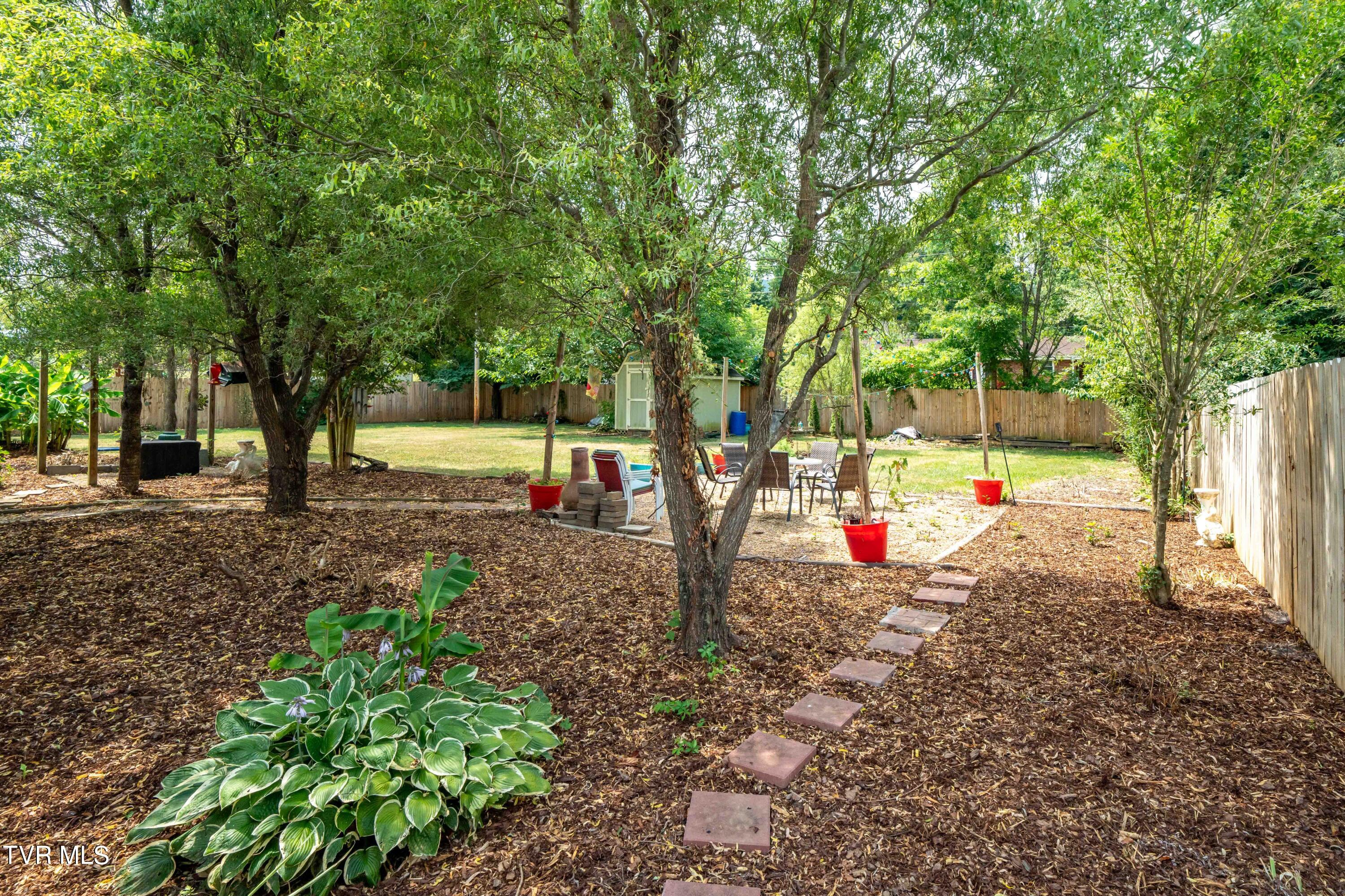2410 Circleview Drive