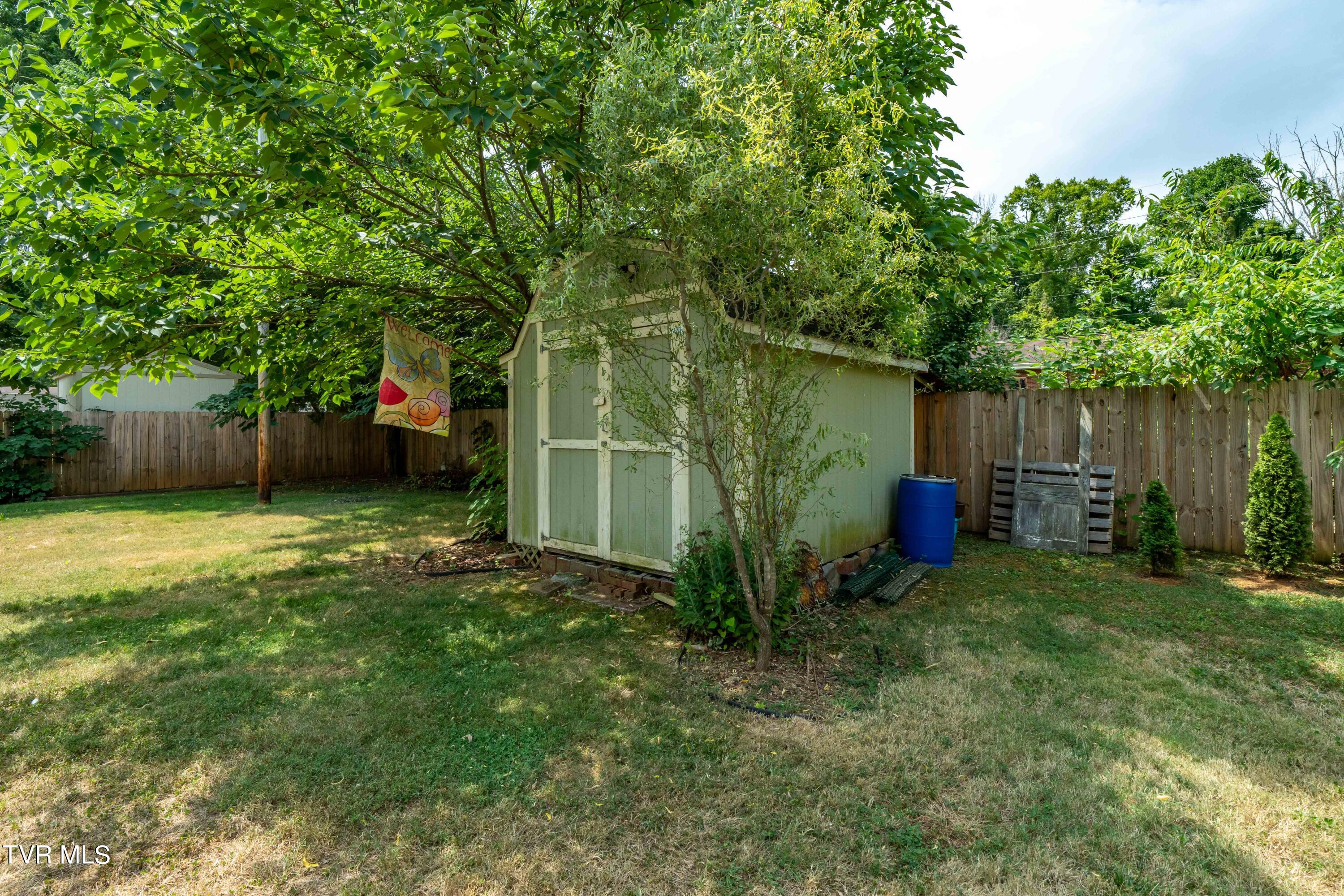 2410 Circleview Drive