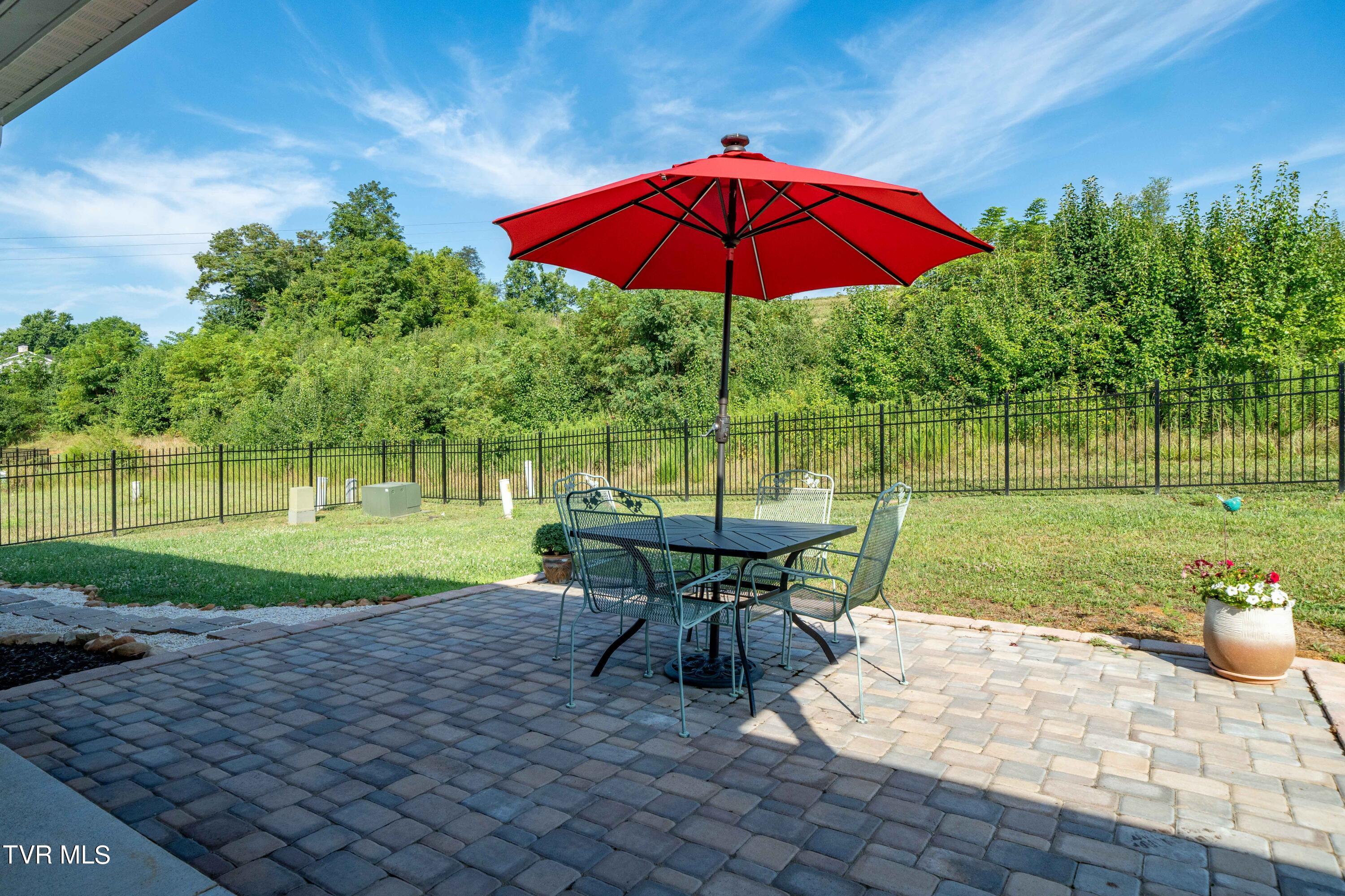1008 Shadyside Drive
