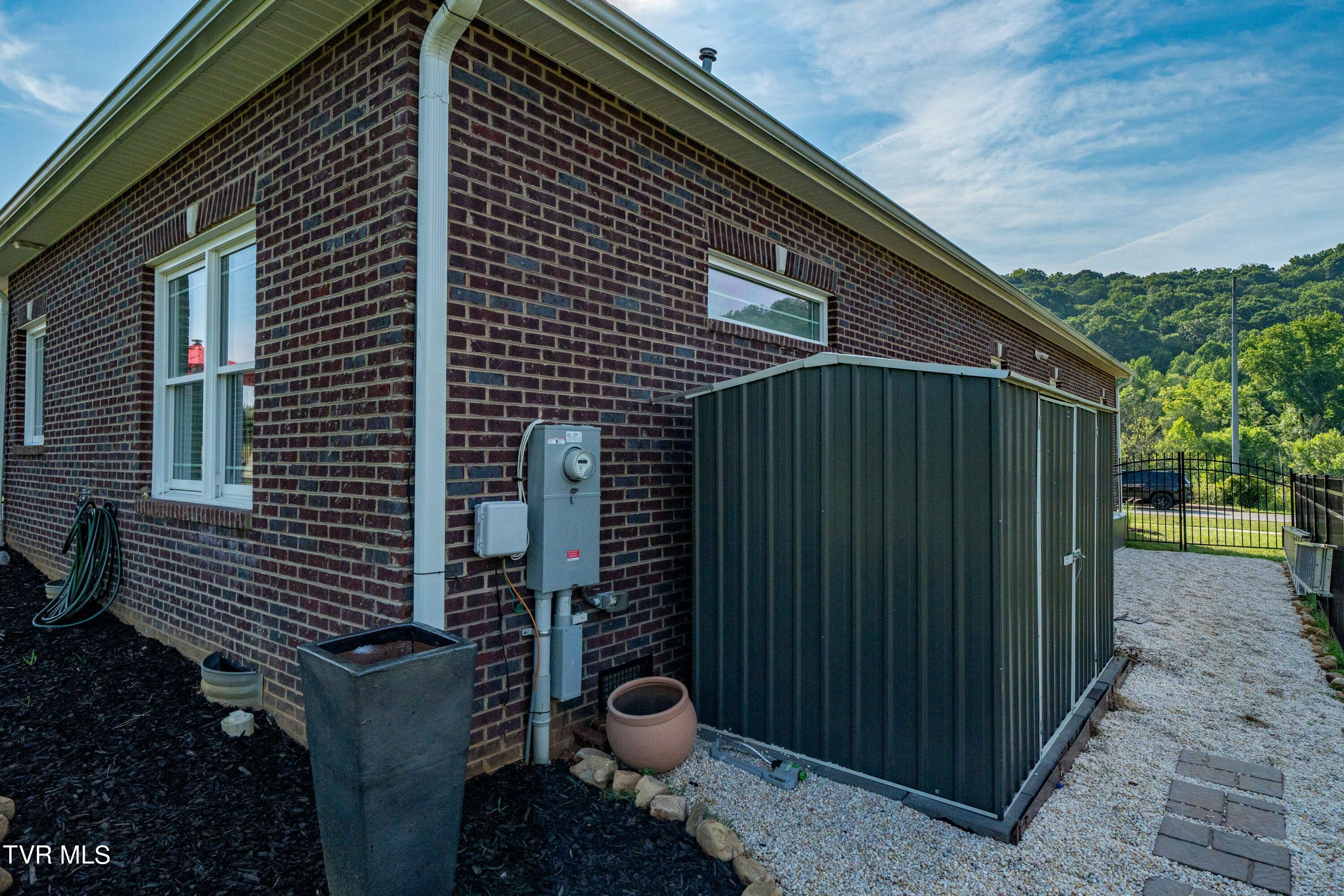 1008 Shadyside Drive