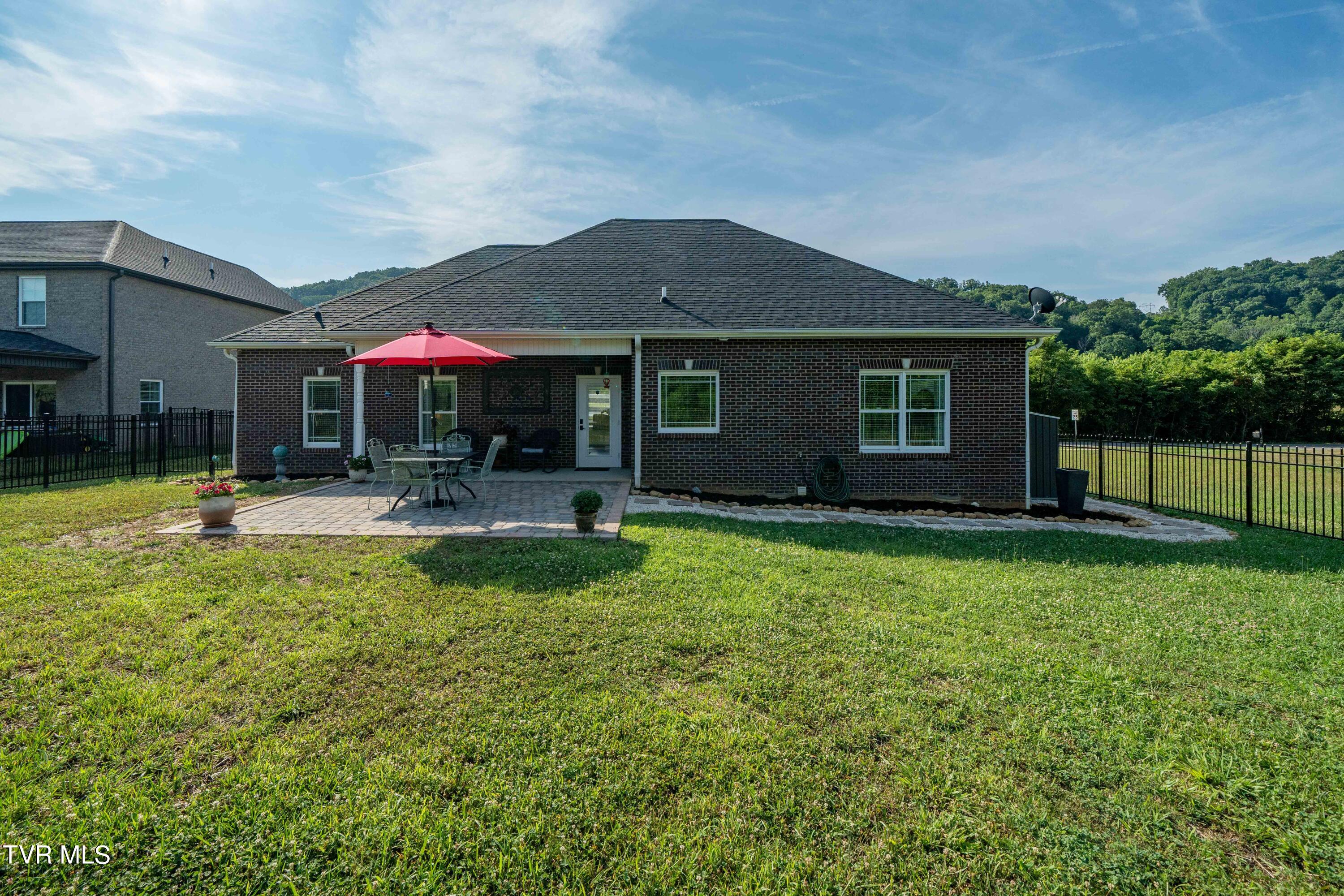 1008 Shadyside Drive