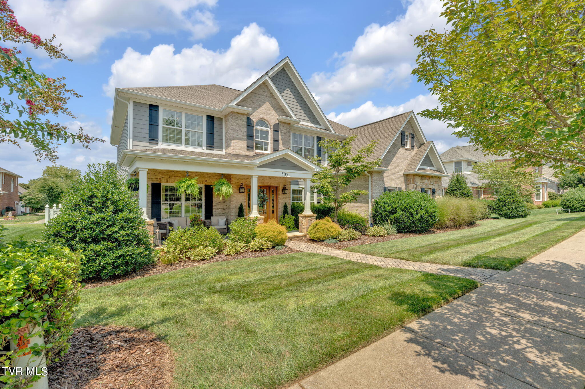 505 Oliver Approach