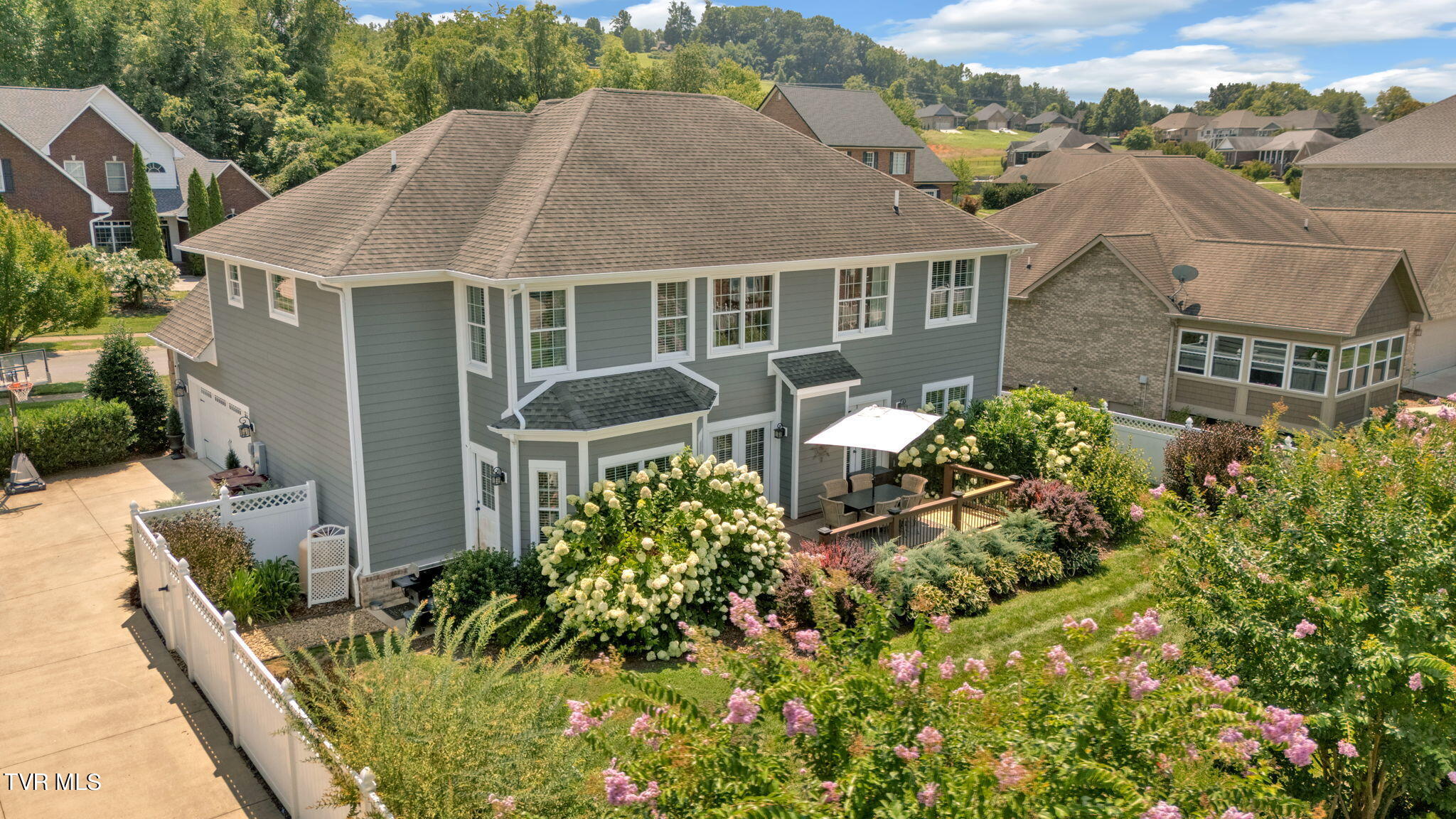 505 Oliver Approach