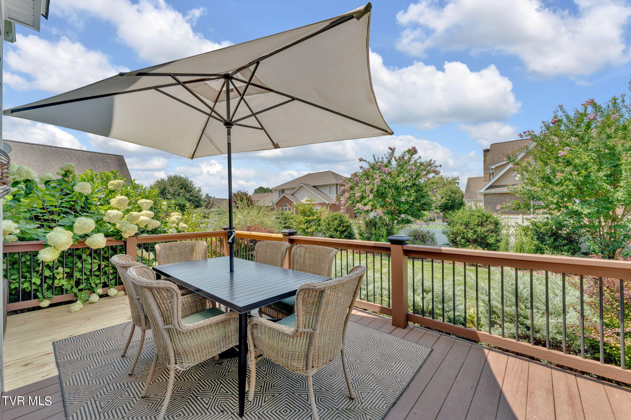 505 Oliver Approach