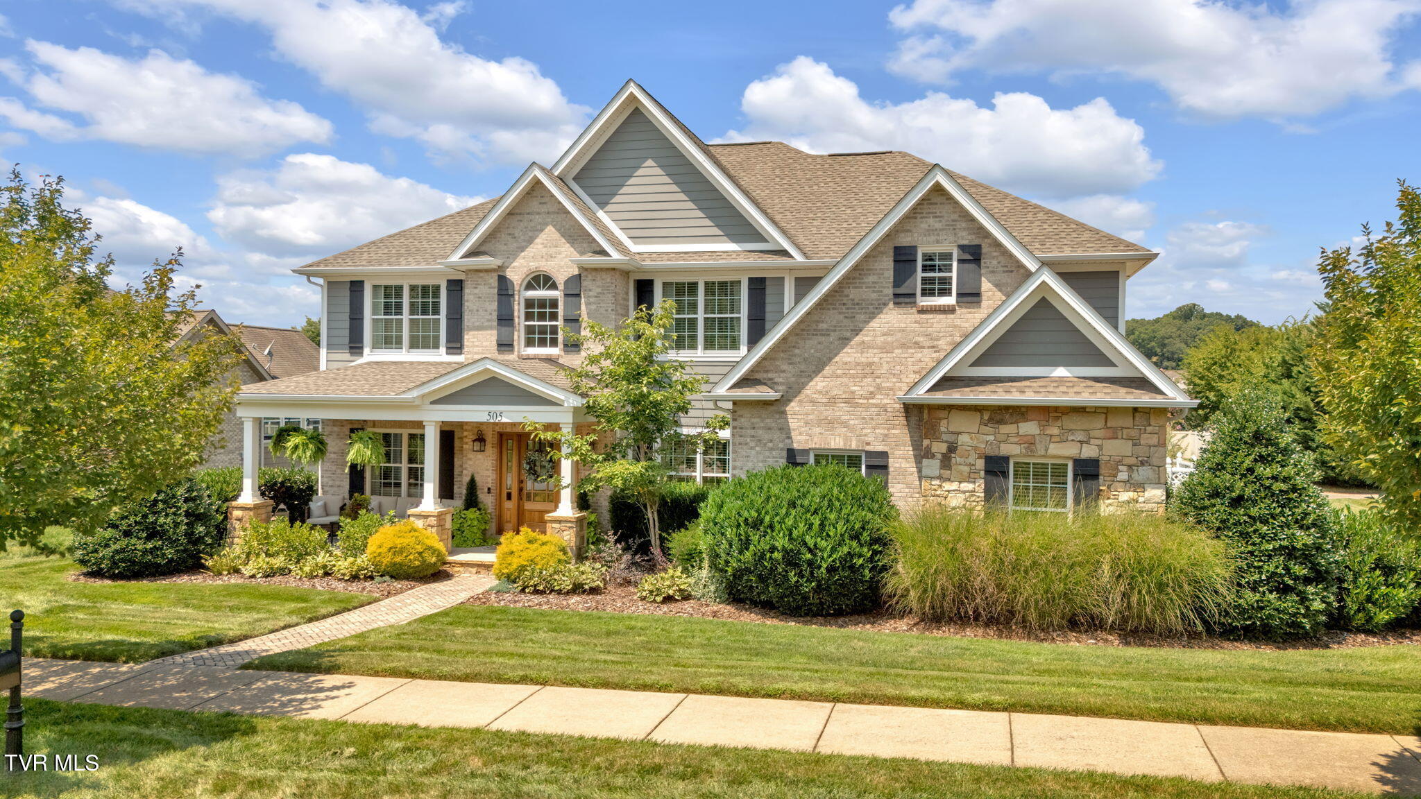 505 Oliver Approach