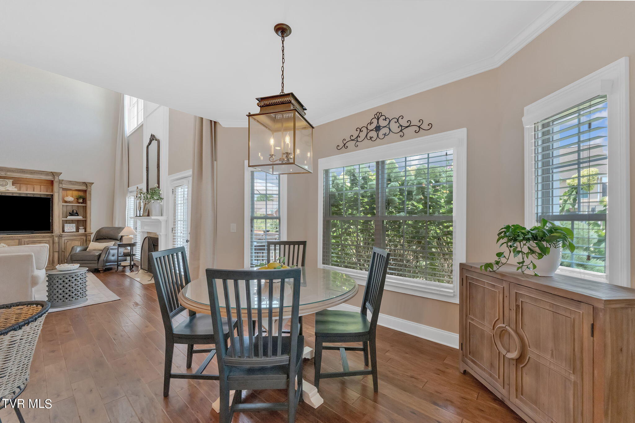 505 Oliver Approach