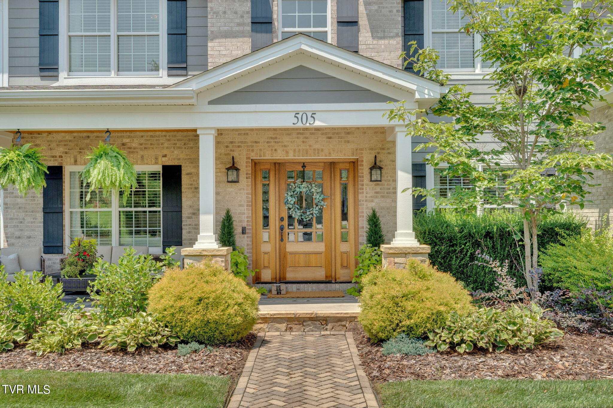 505 Oliver Approach
