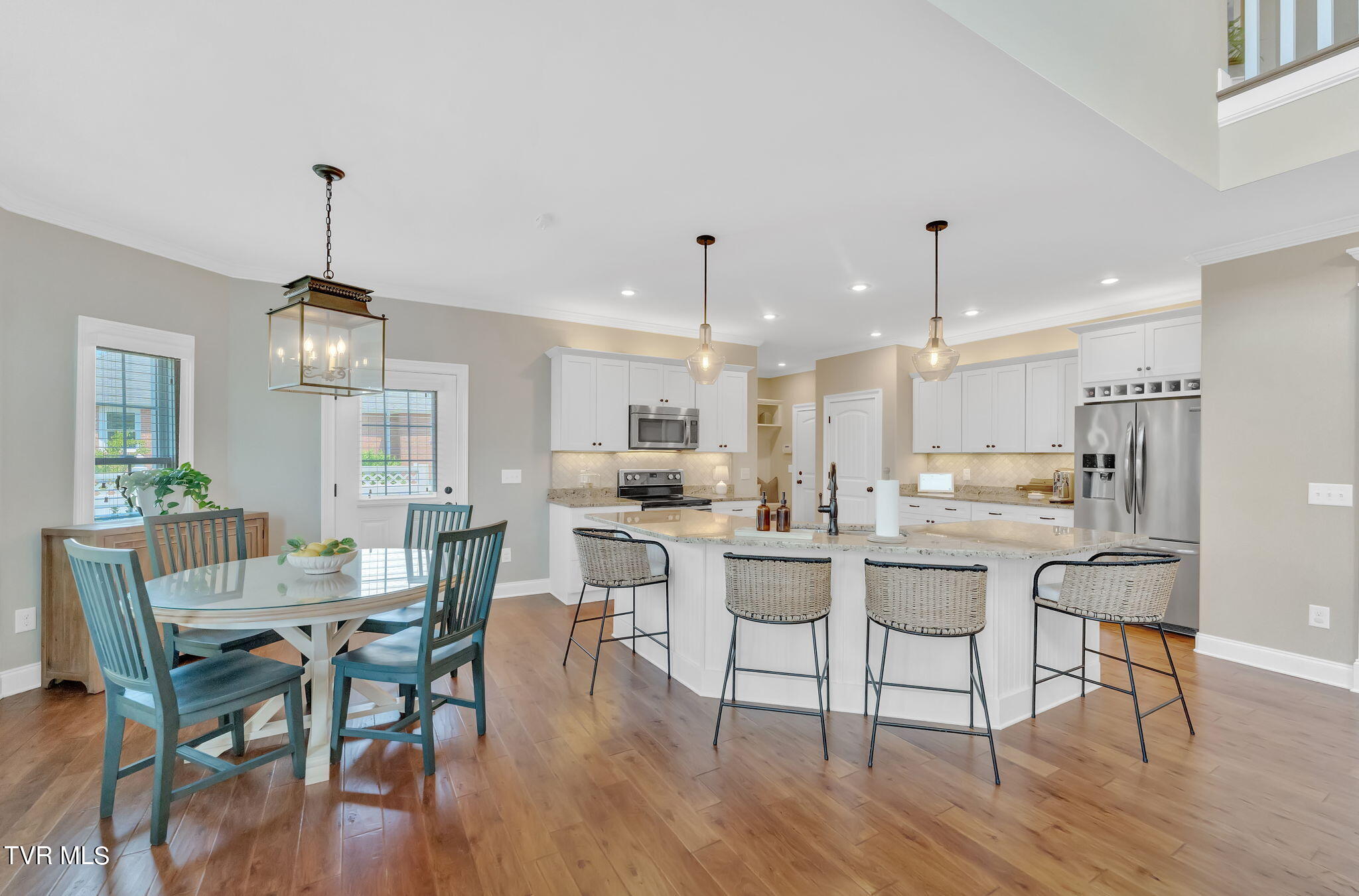 505 Oliver Approach