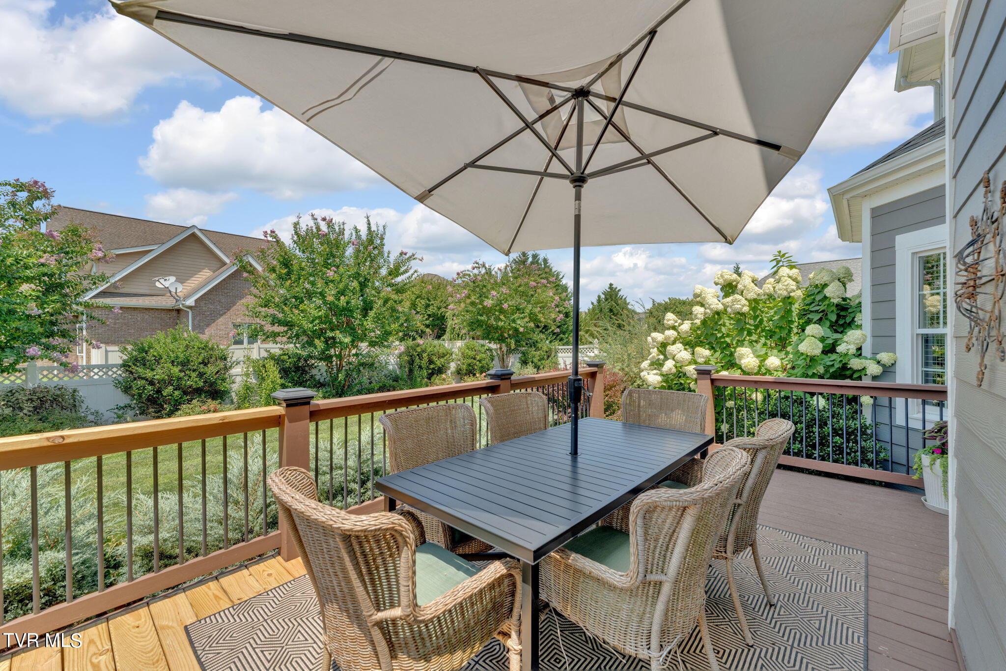 505 Oliver Approach