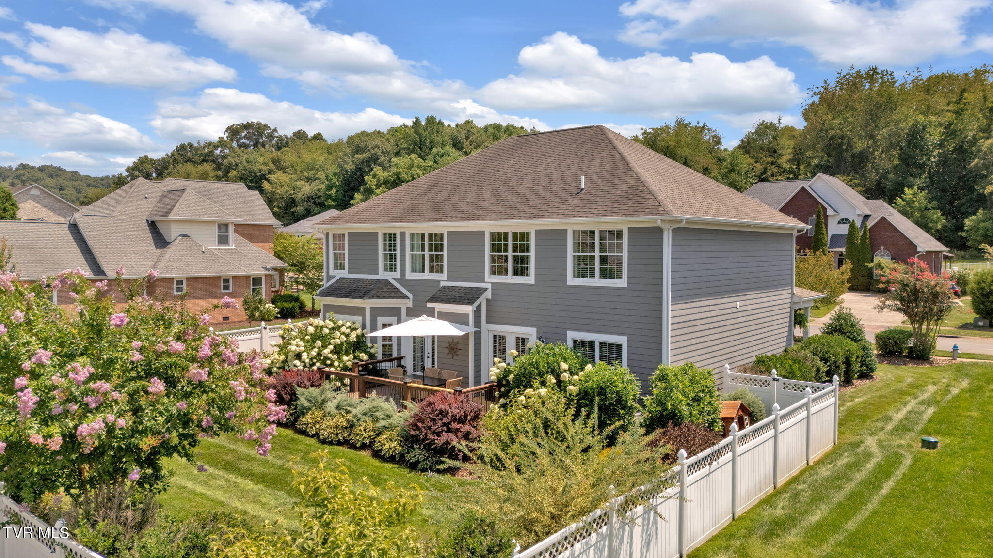 505 Oliver Approach