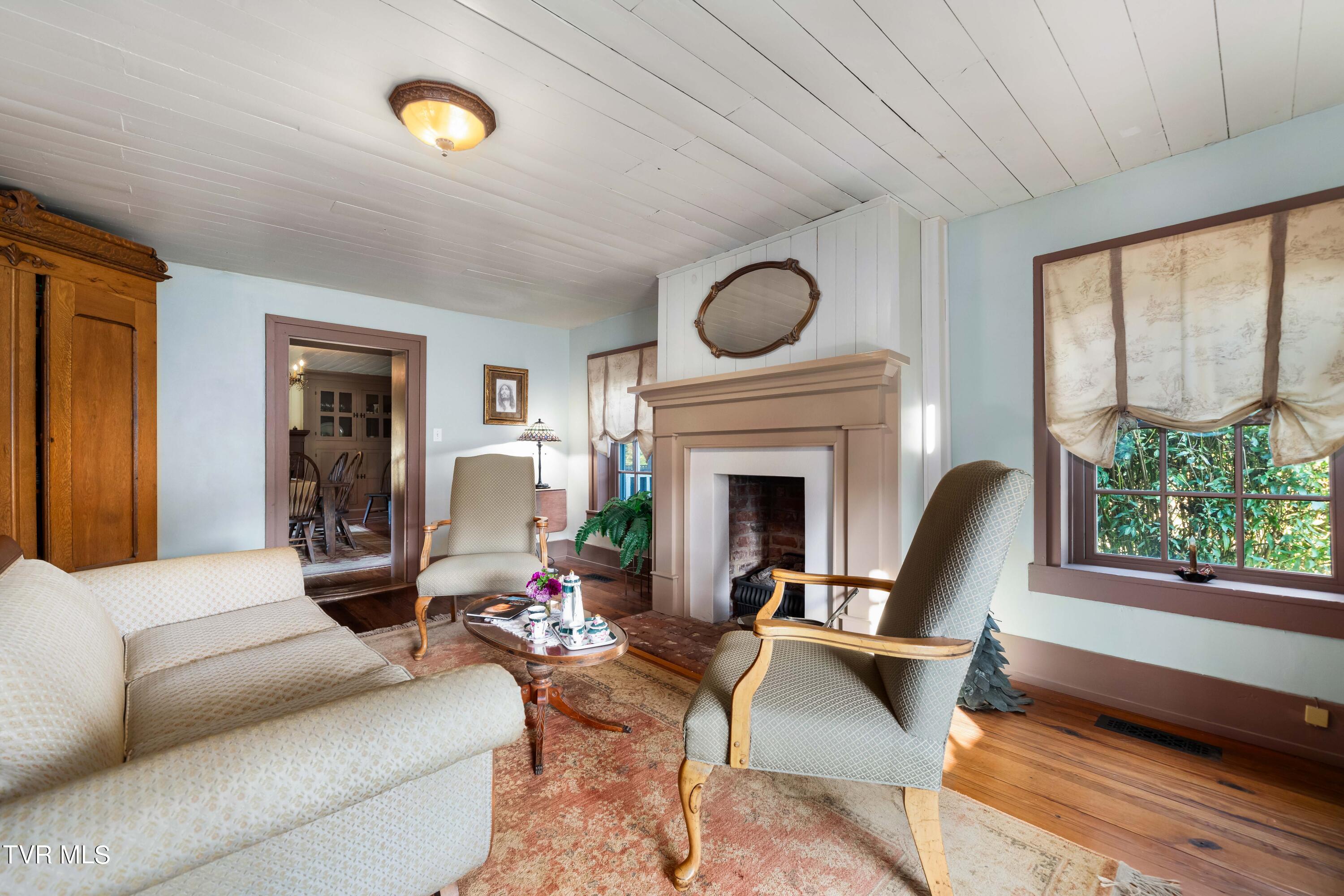 342 Glendale Road