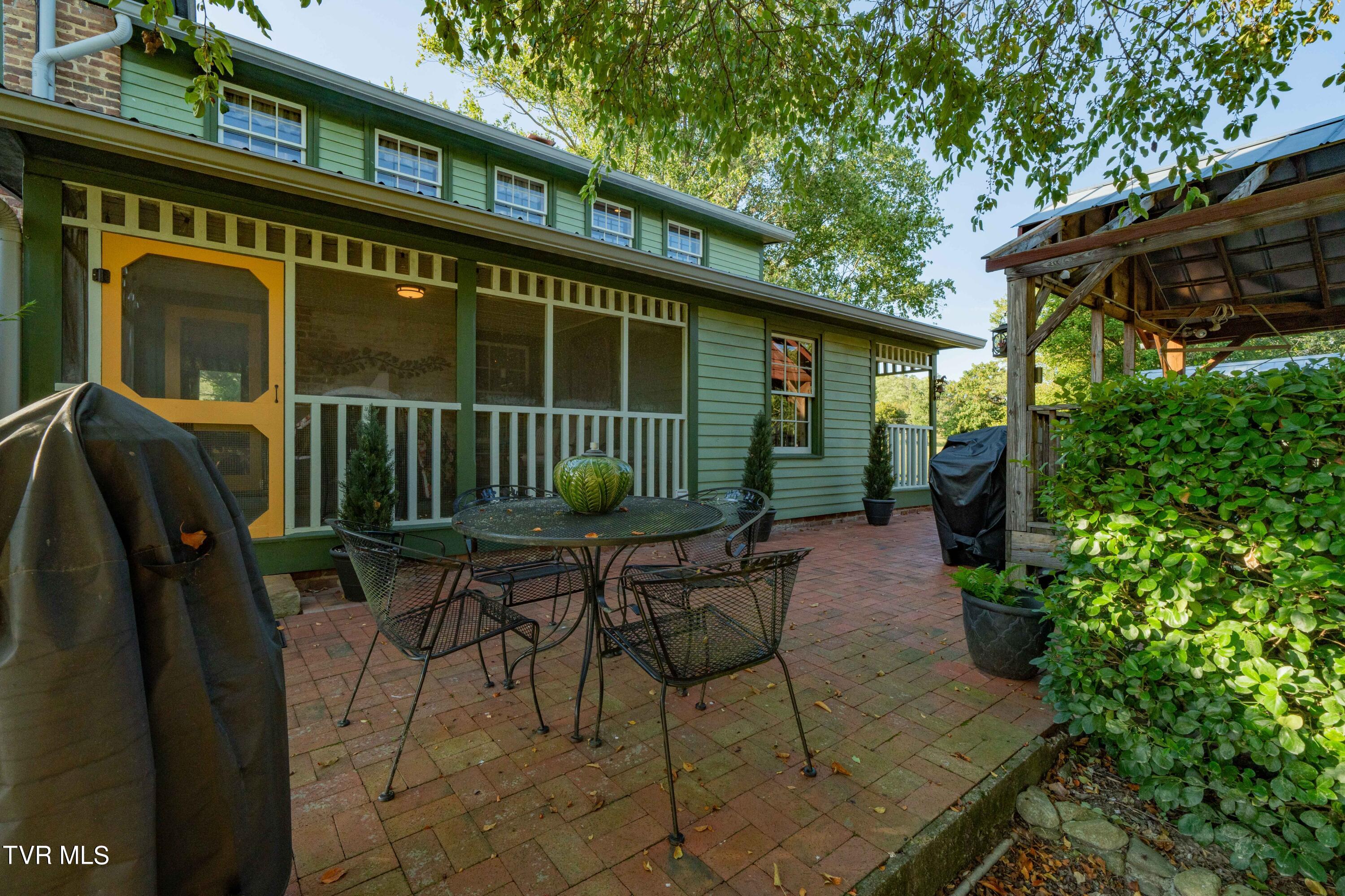 342 Glendale Road