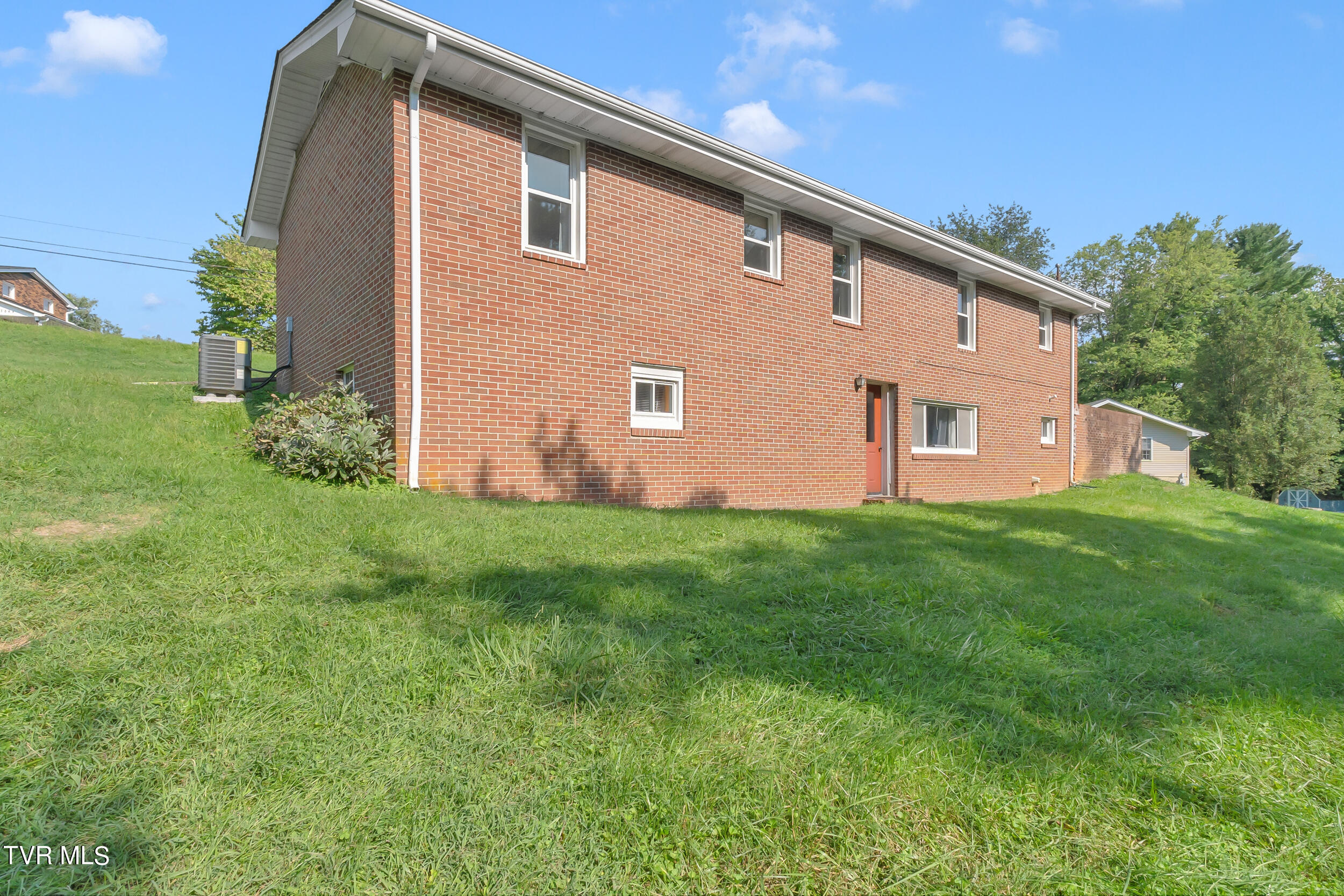 157 Hawk Street