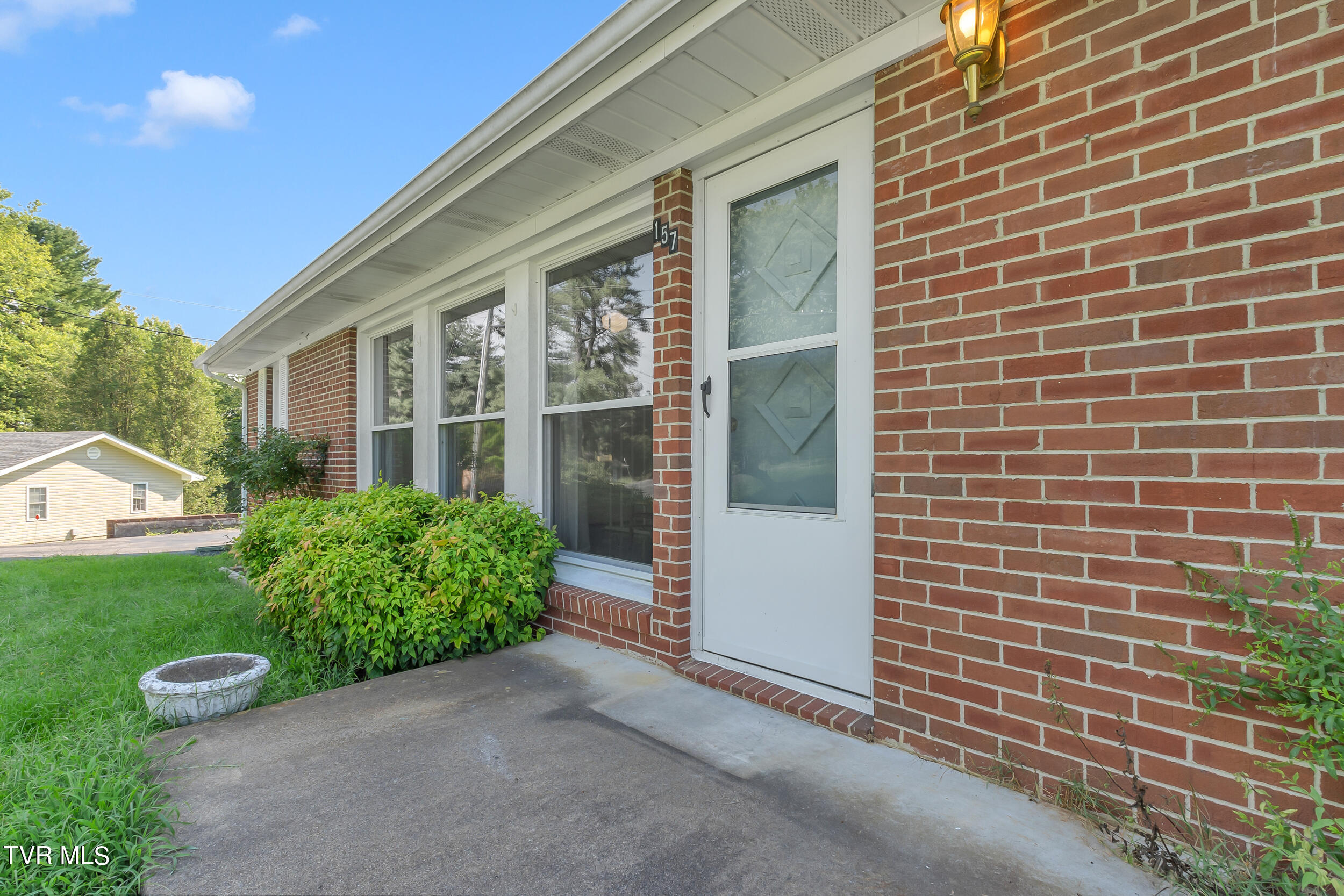 157 Hawk Street