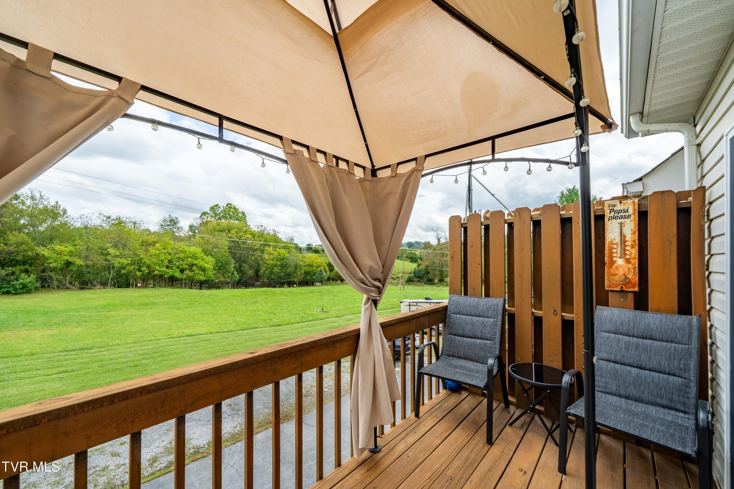 504 Hallbrook Drive, 27