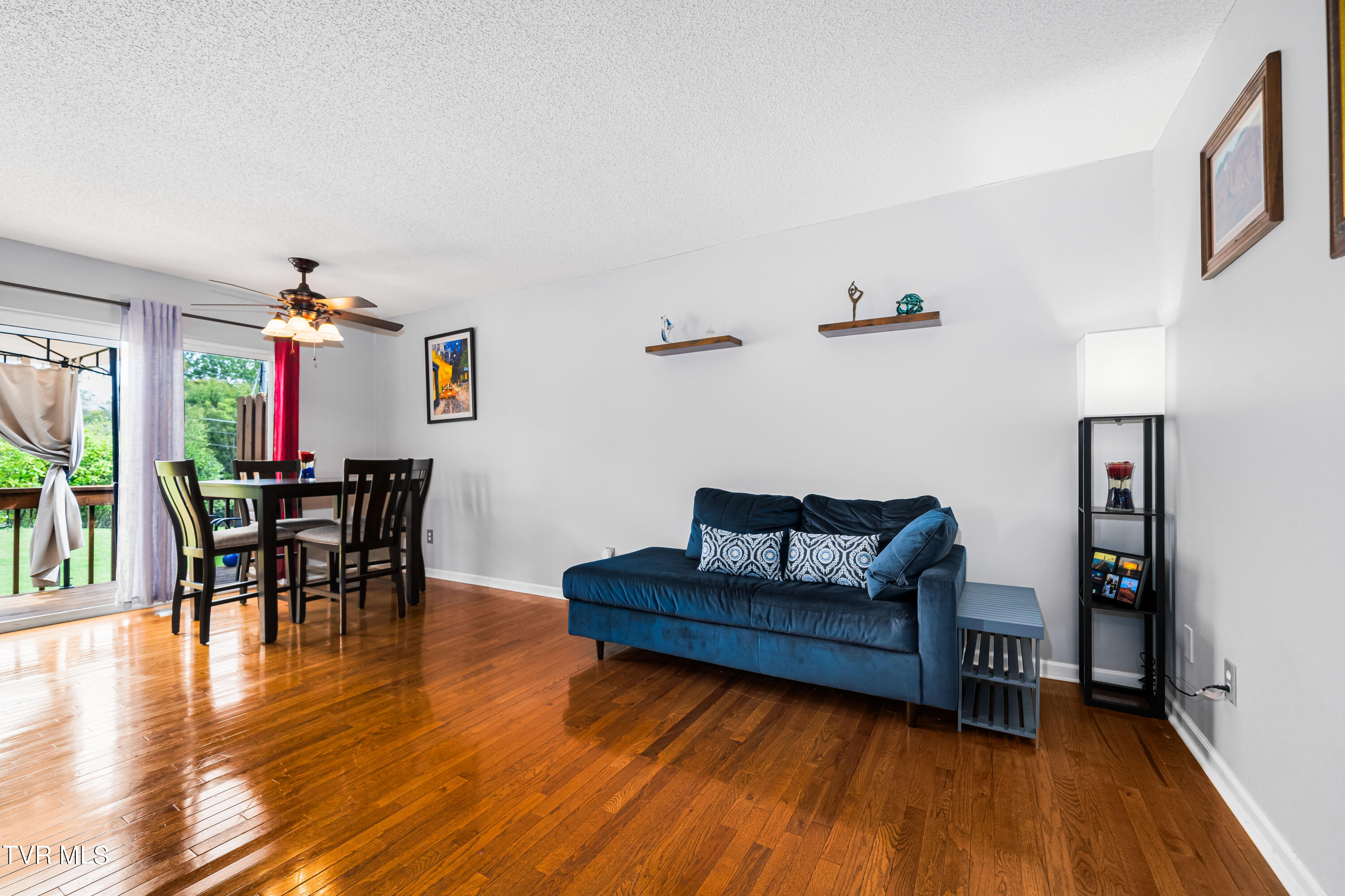 504 Hallbrook Drive, 27