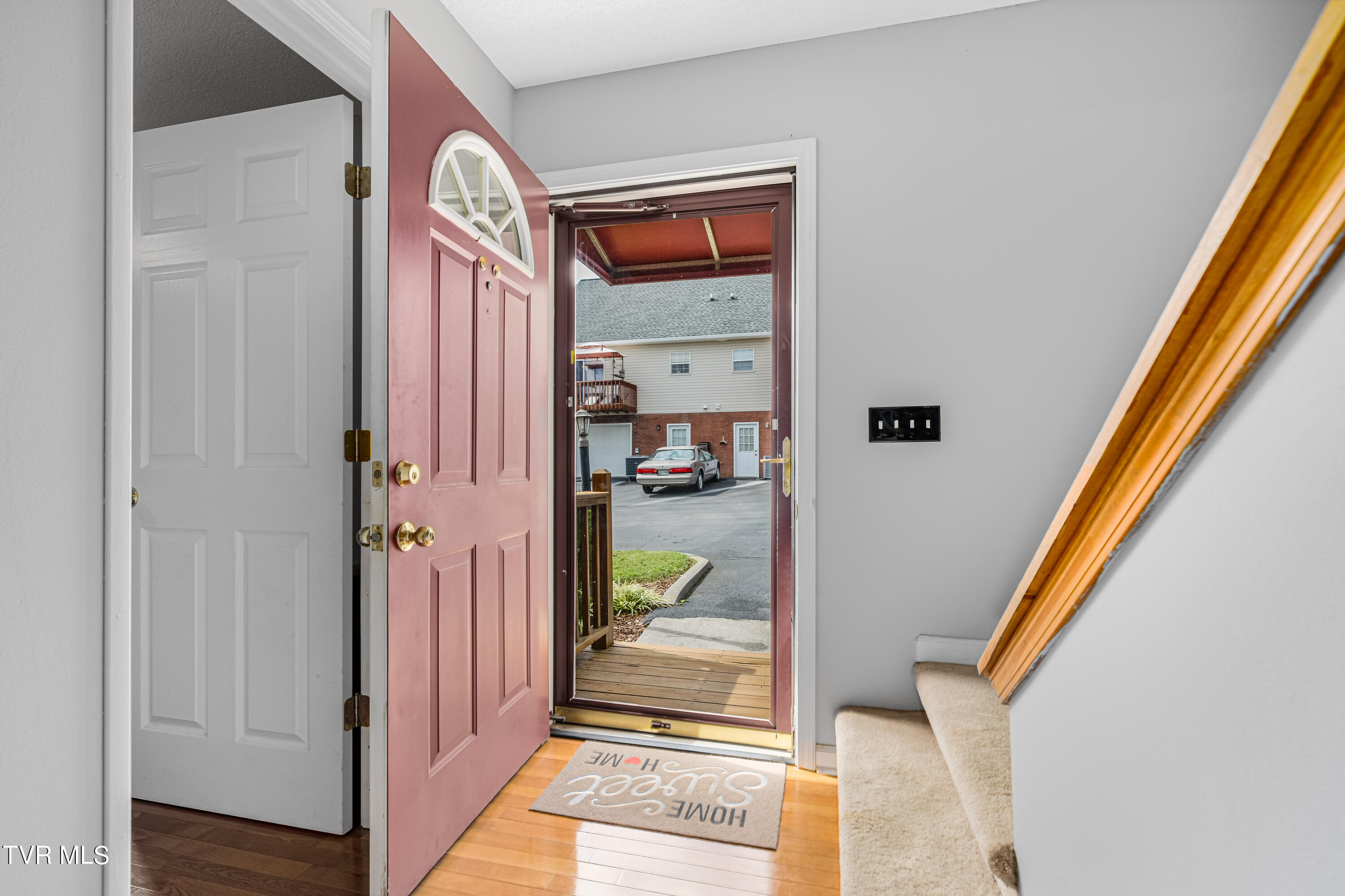 504 Hallbrook Drive, 27