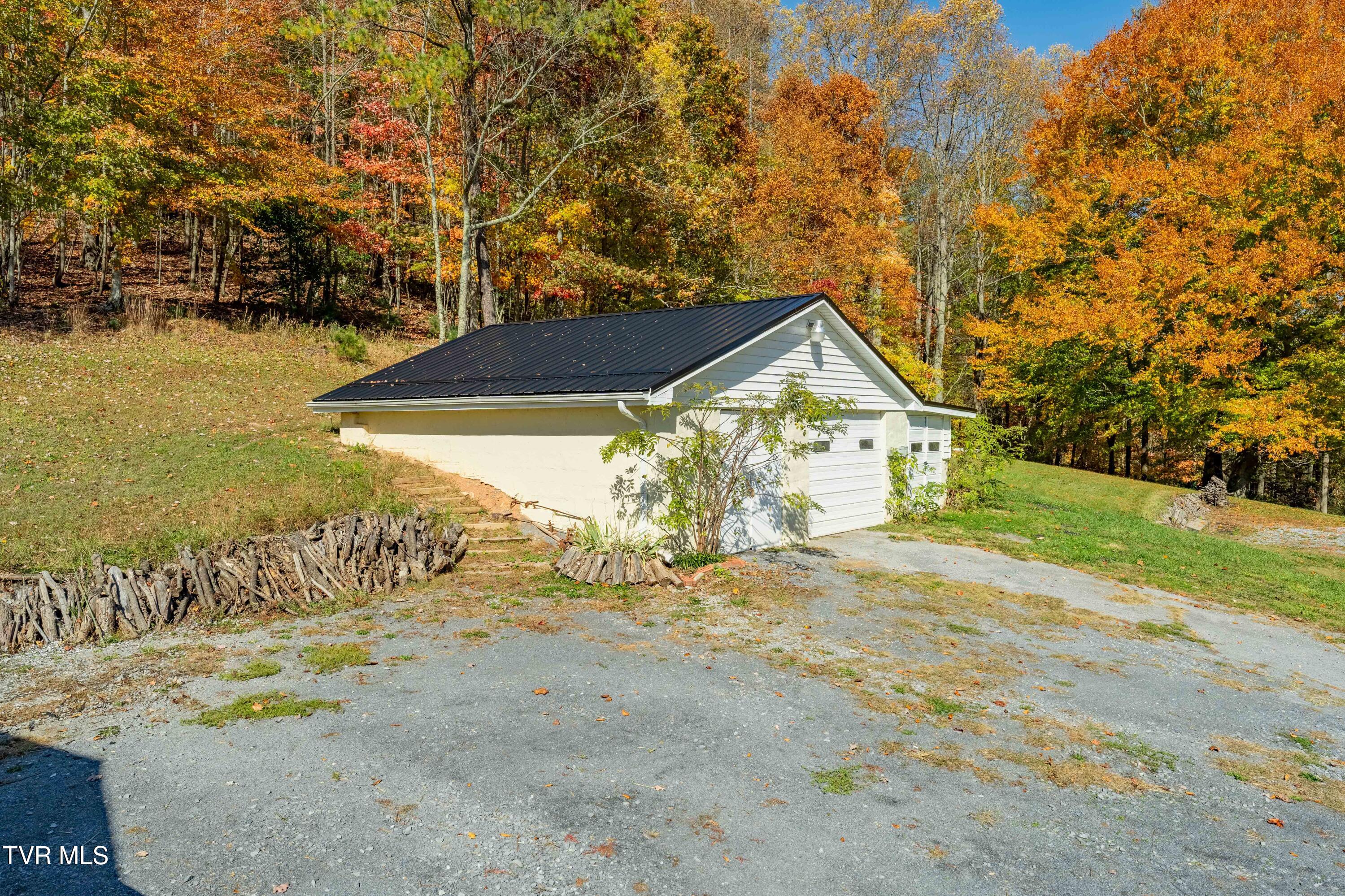 272 Hinkle Road