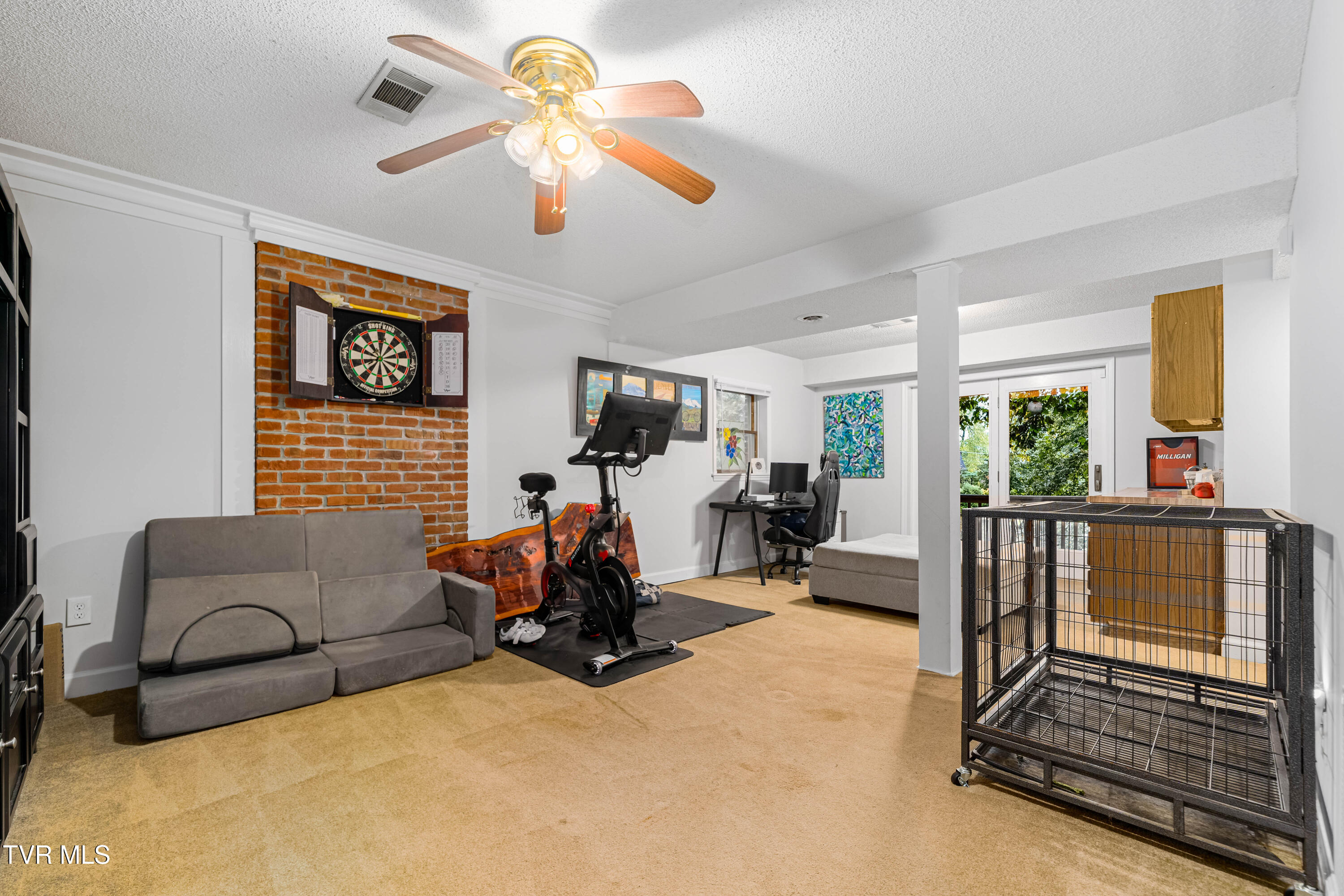 2812 Avondale Drive