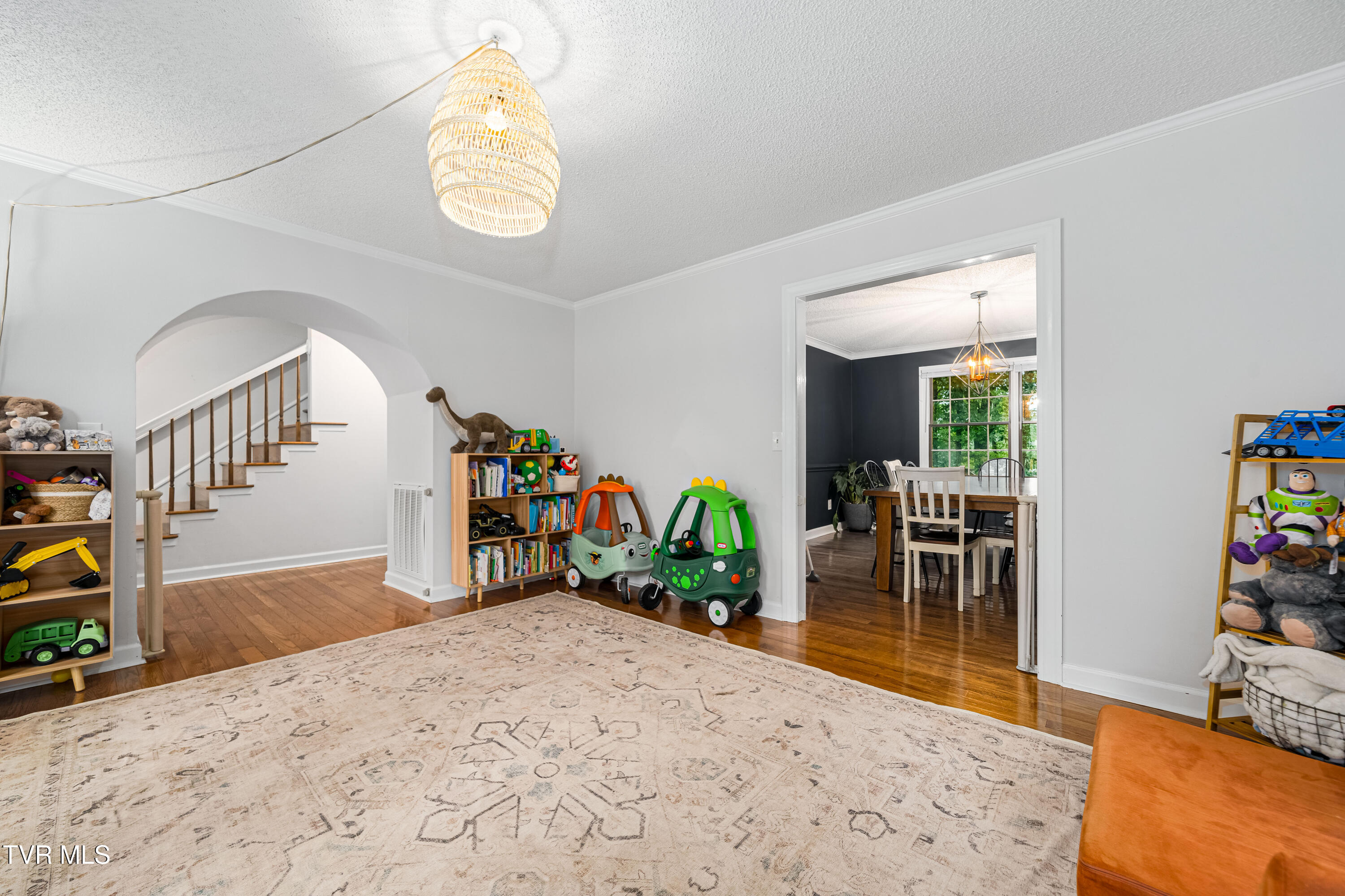 2812 Avondale Drive
