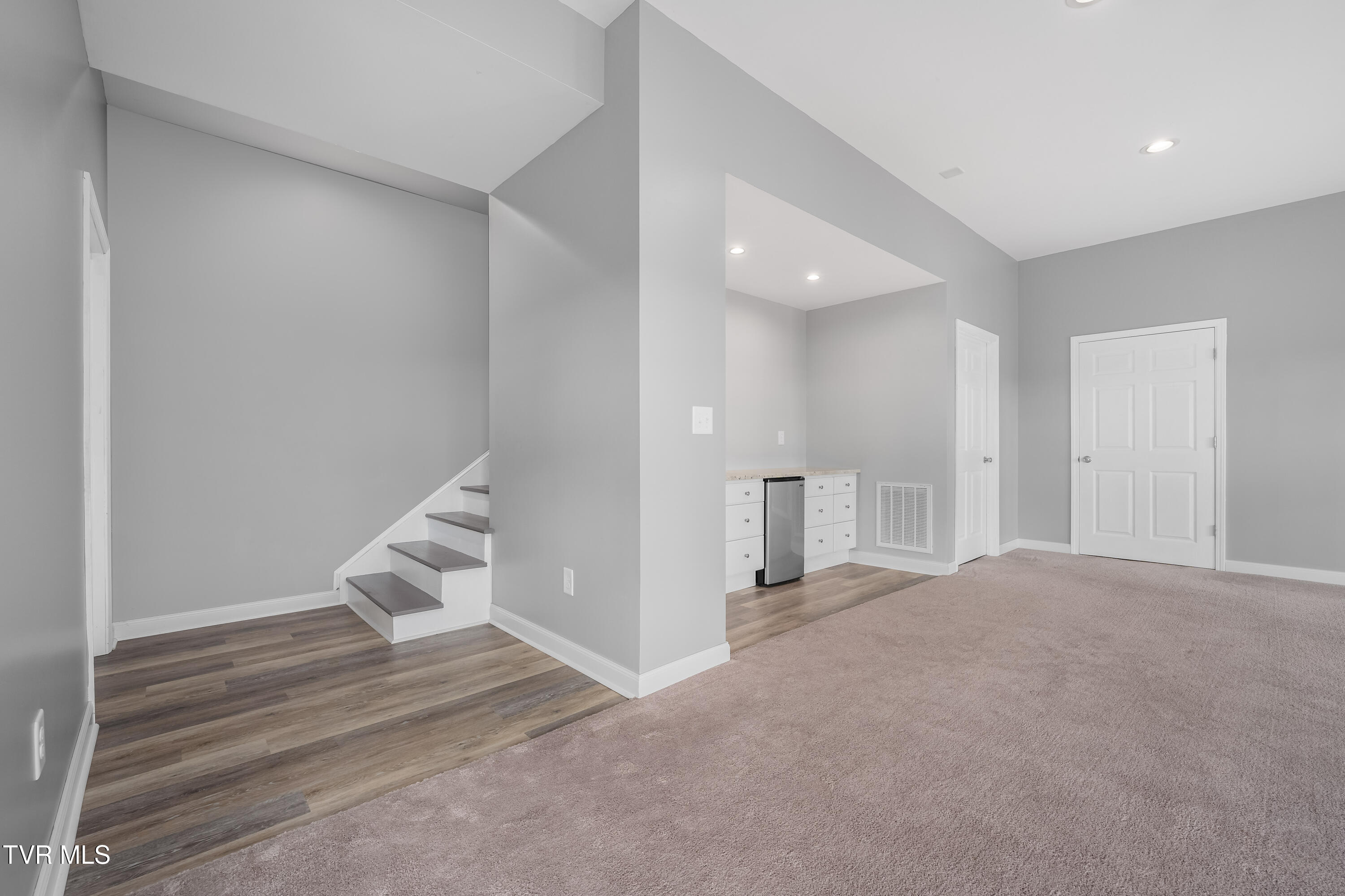 226 Michaels Ridge Boulevard
