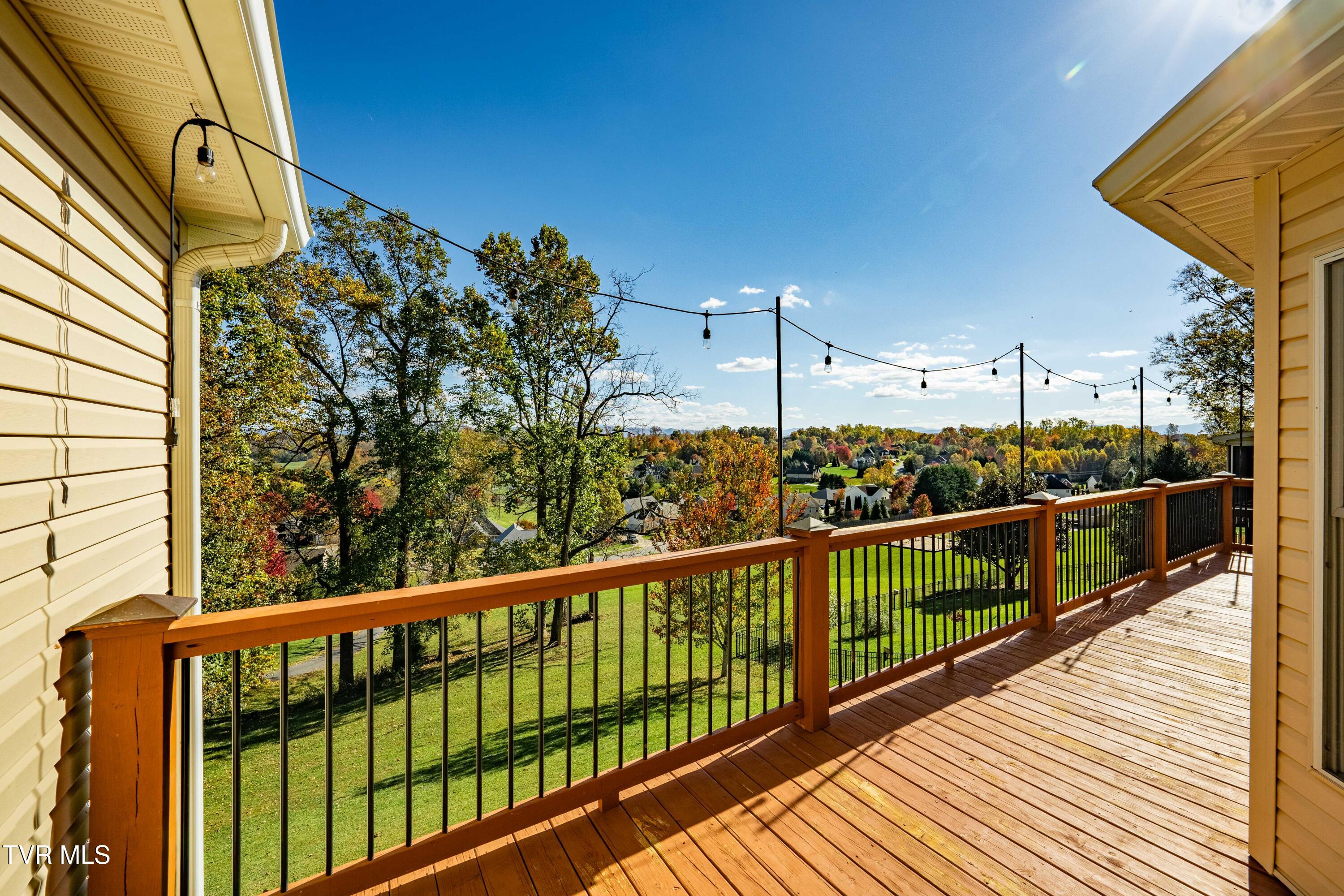 226 Michaels Ridge Boulevard
