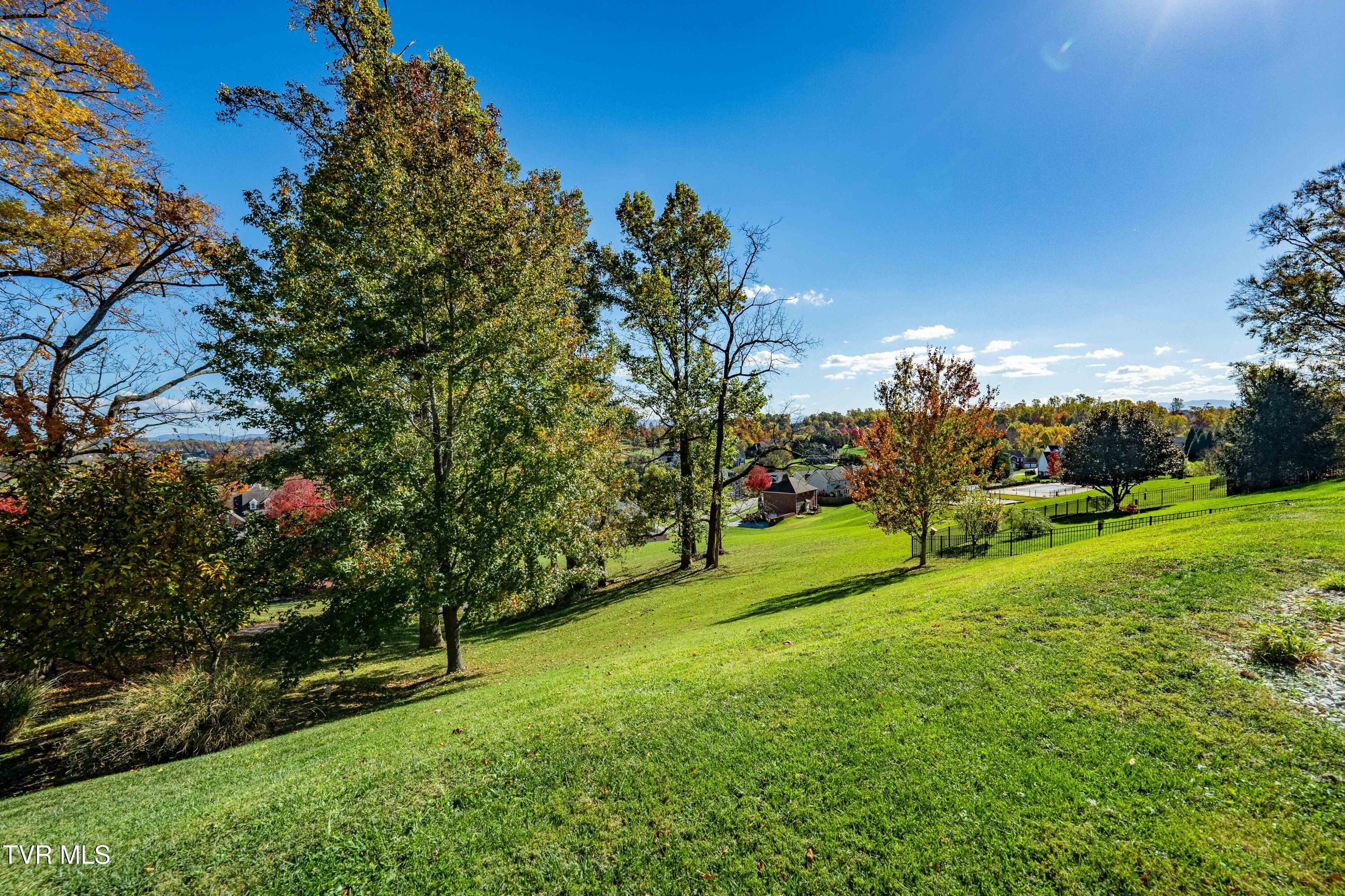 226 Michaels Ridge Boulevard