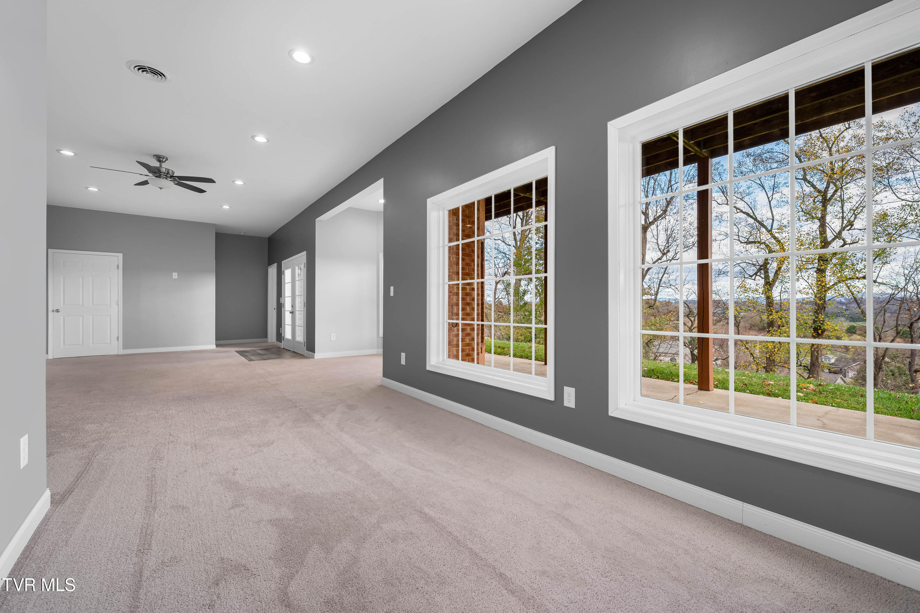 226 Michaels Ridge Boulevard