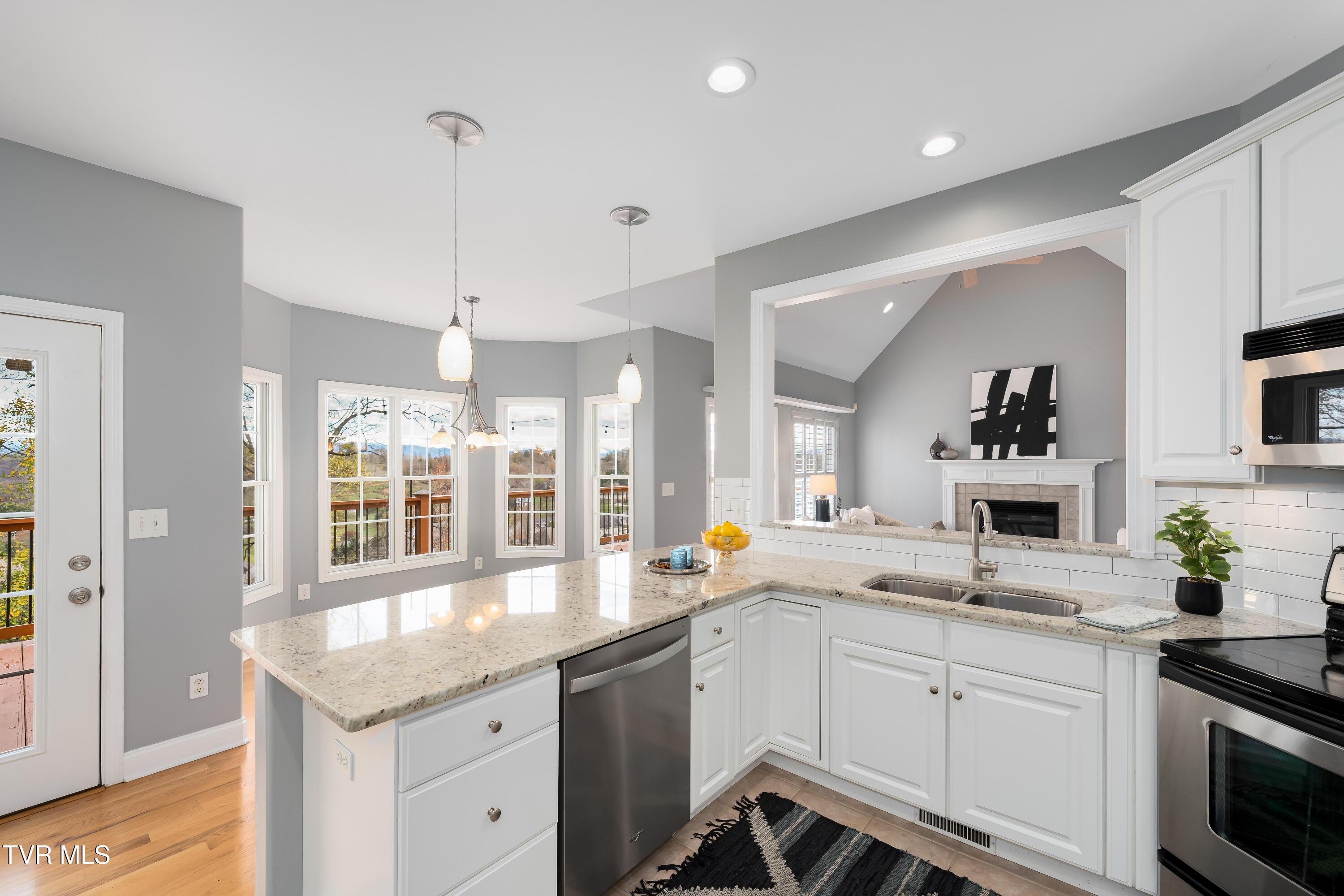 226 Michaels Ridge Boulevard
