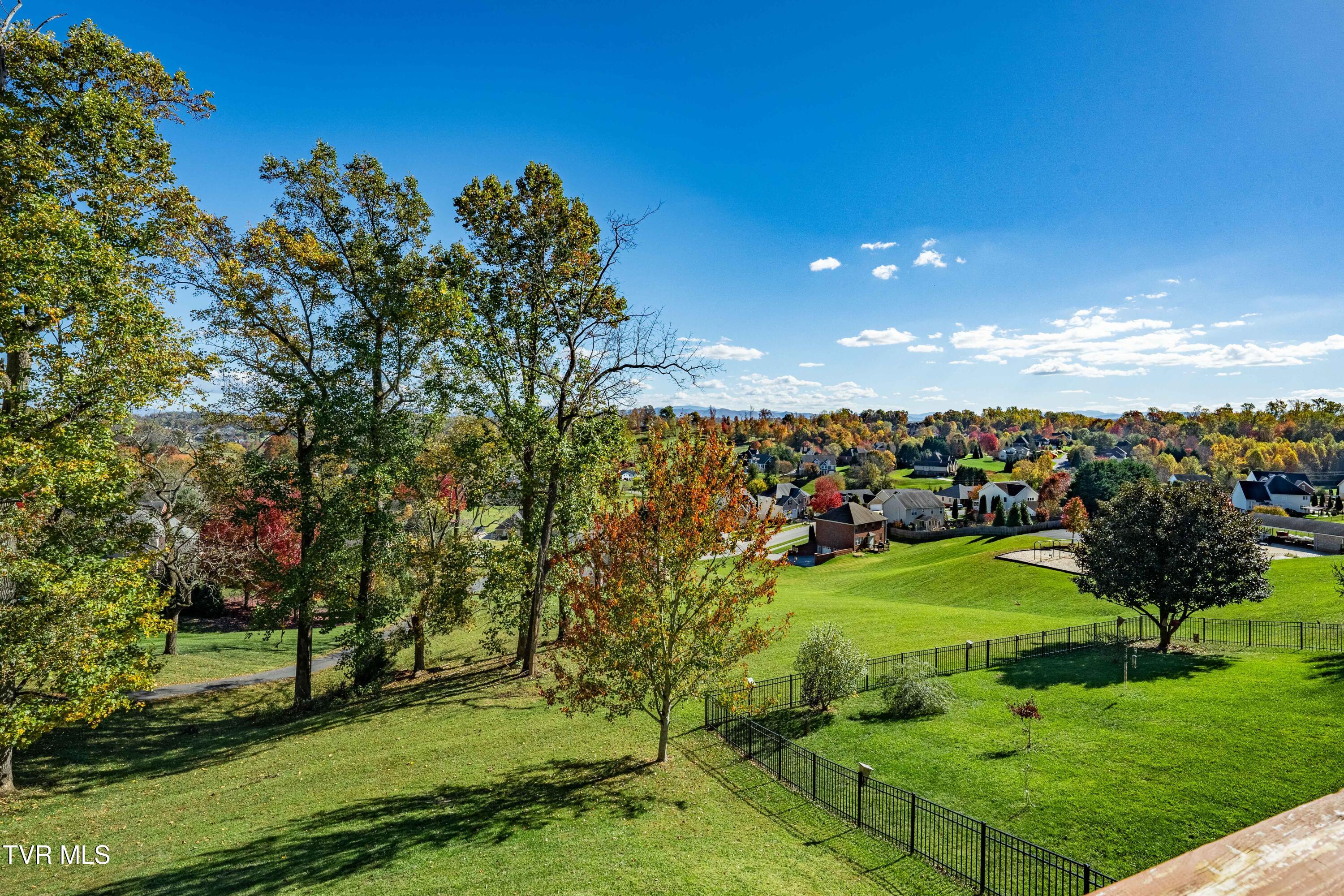 226 Michaels Ridge Boulevard