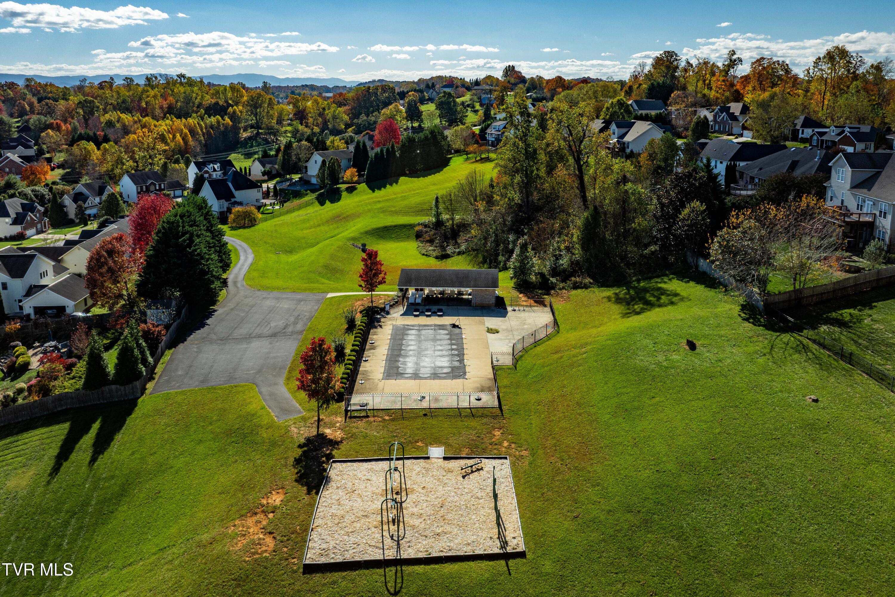 226 Michaels Ridge Boulevard
