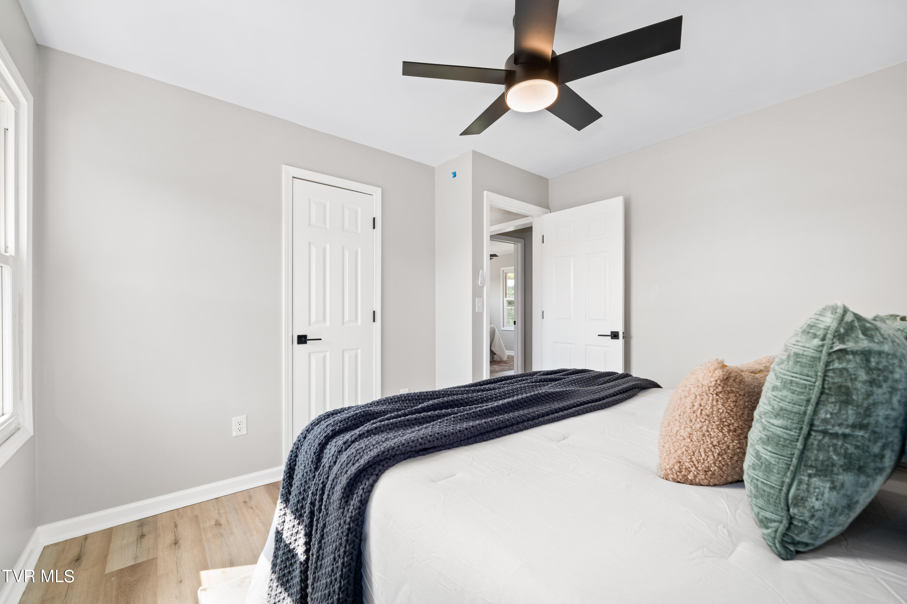 117 Aviation Drive