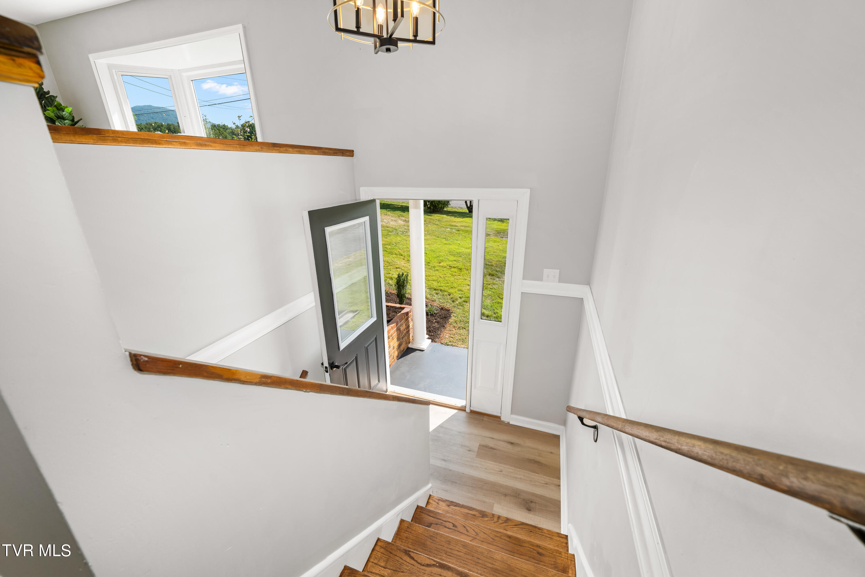117 Aviation Drive