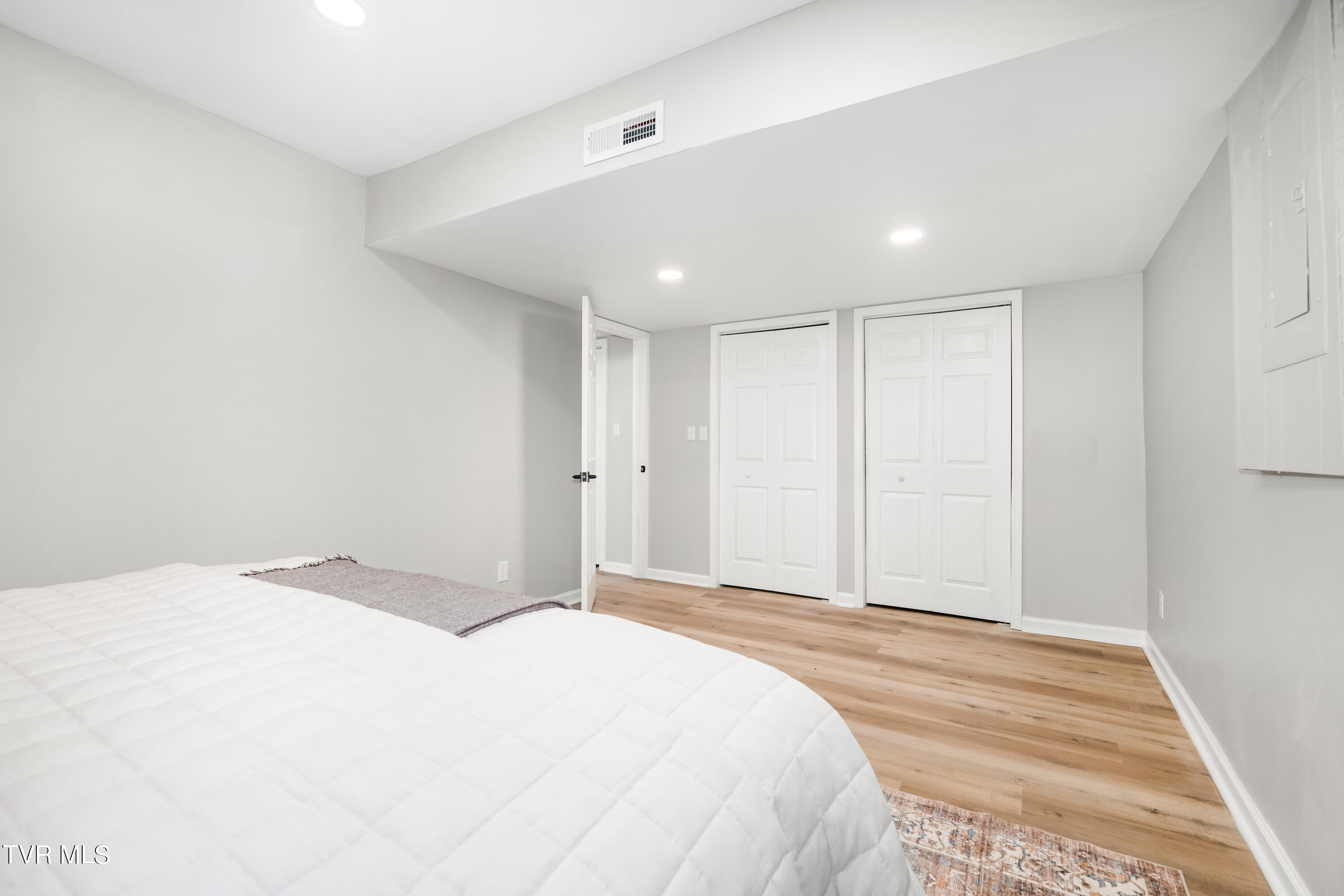 117 Aviation Drive