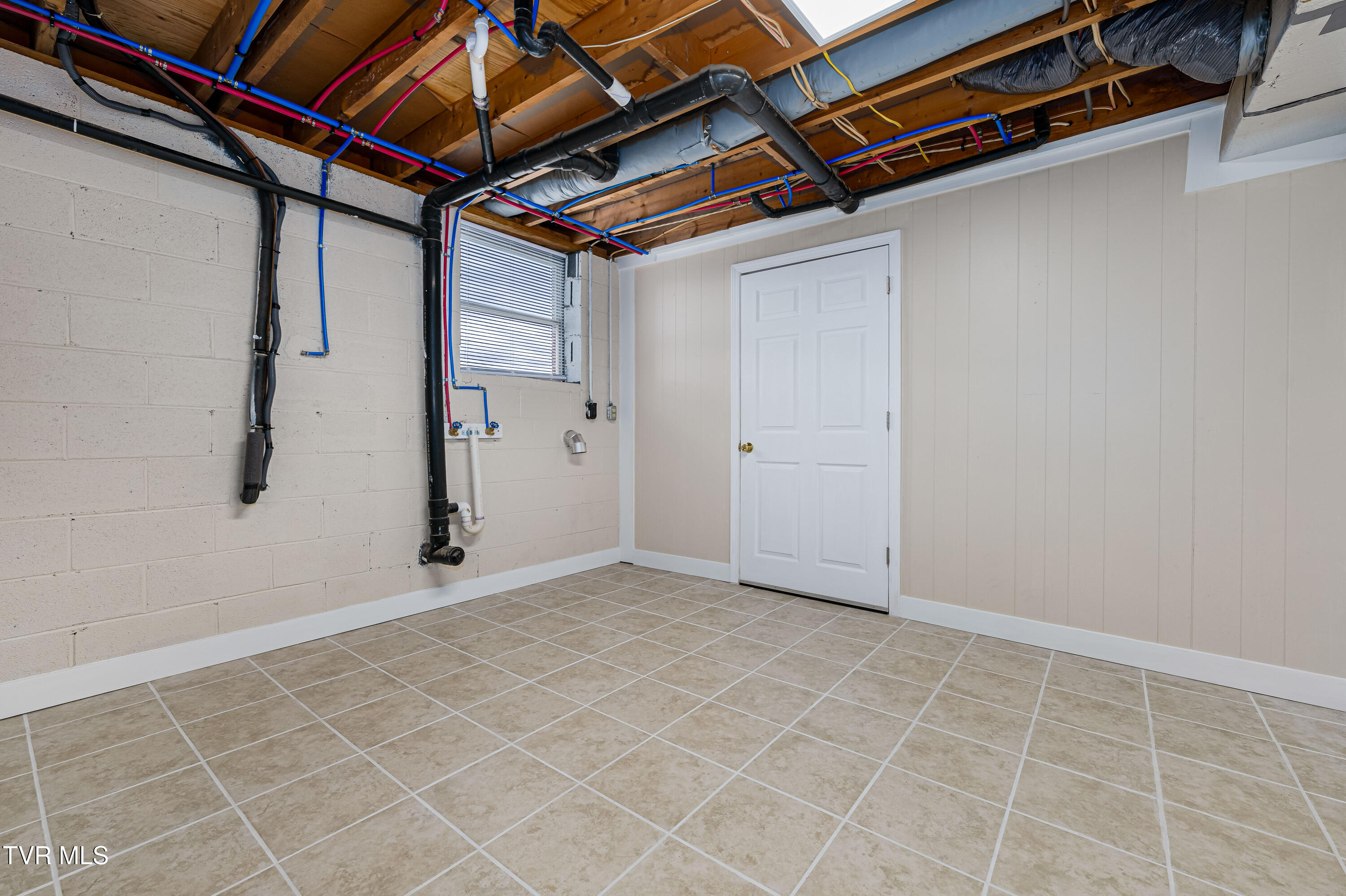 130 Greenmeadow Lane