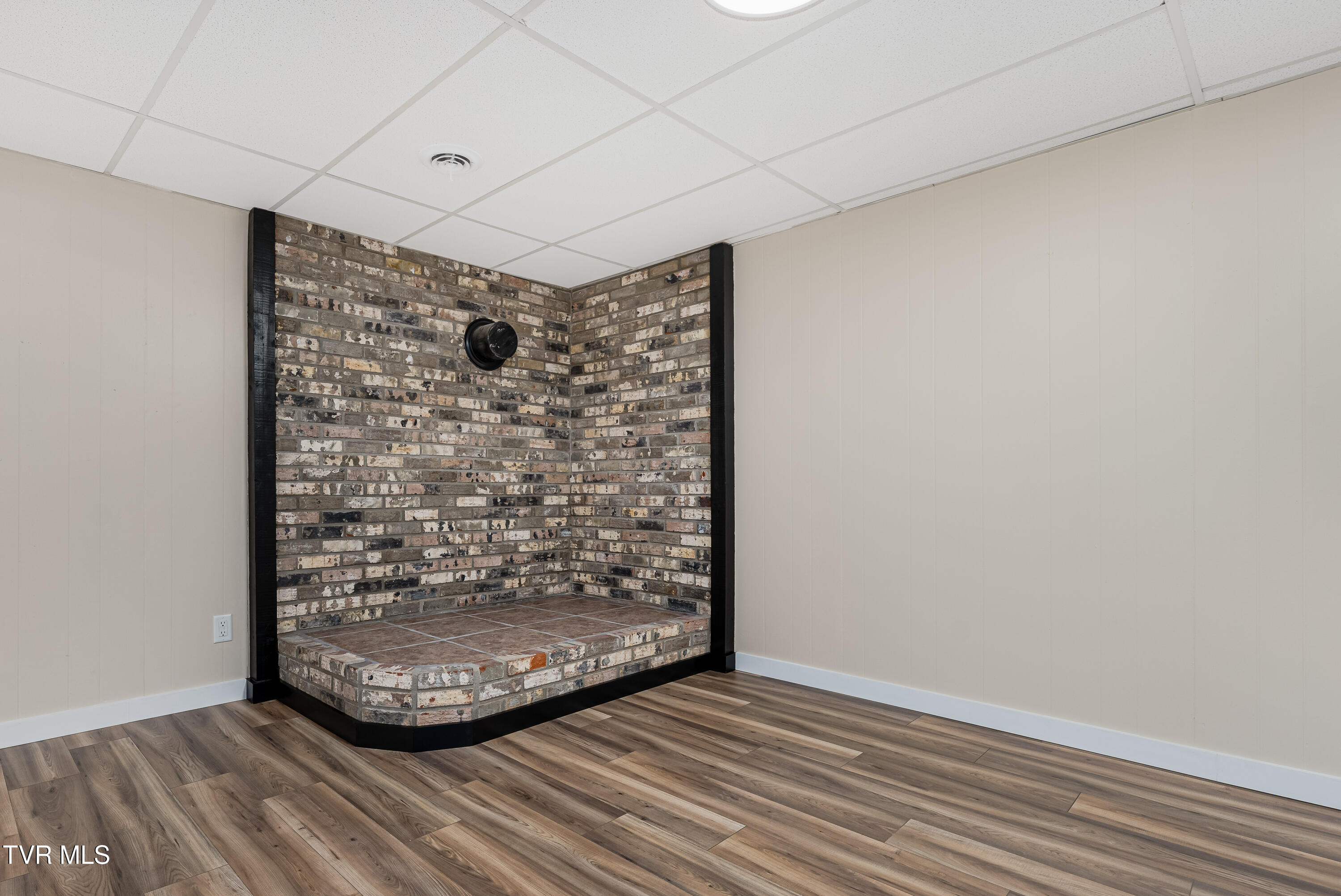 130 Greenmeadow Lane
