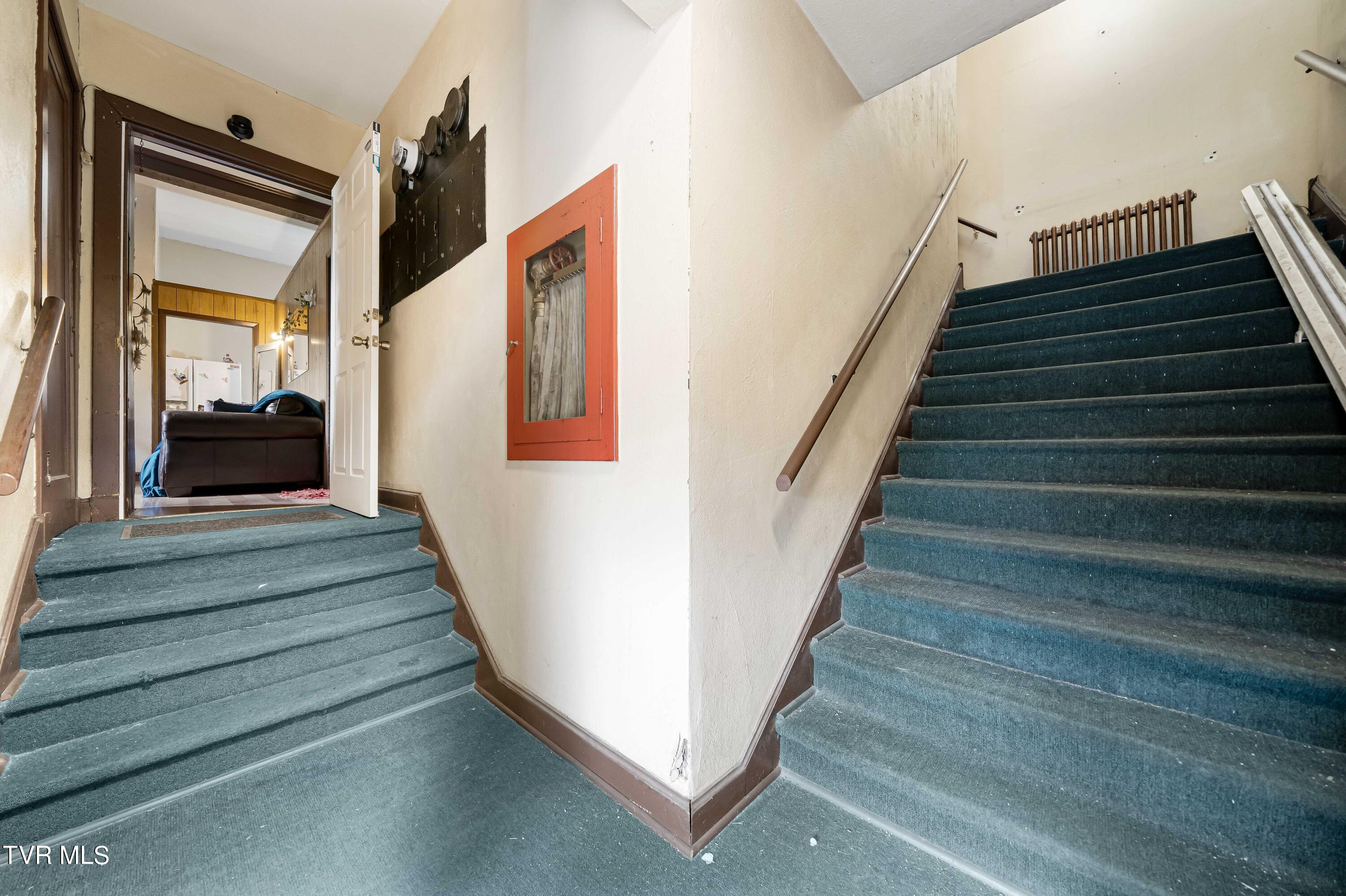 2020 East Center Street