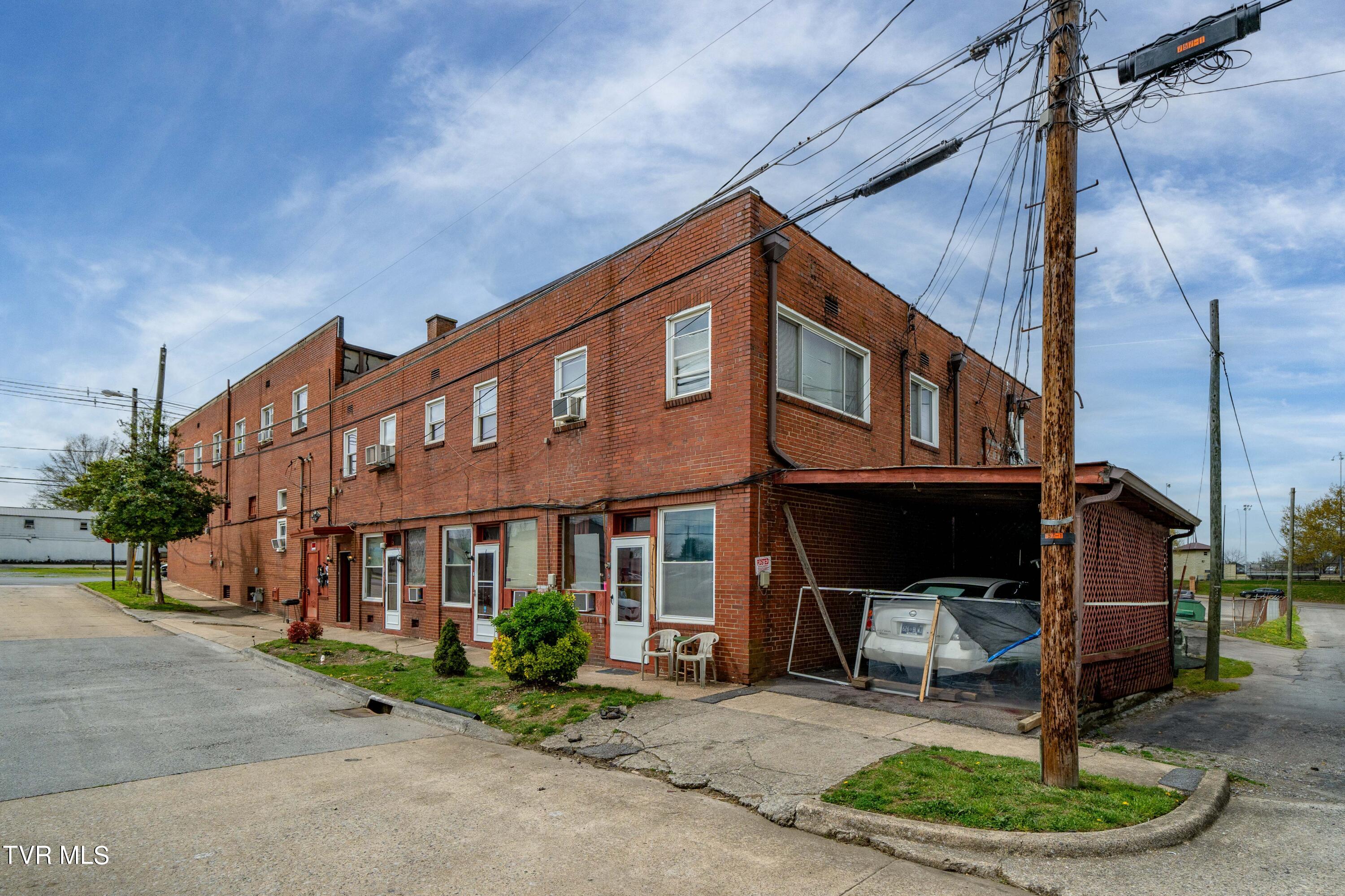 2020 East Center Street