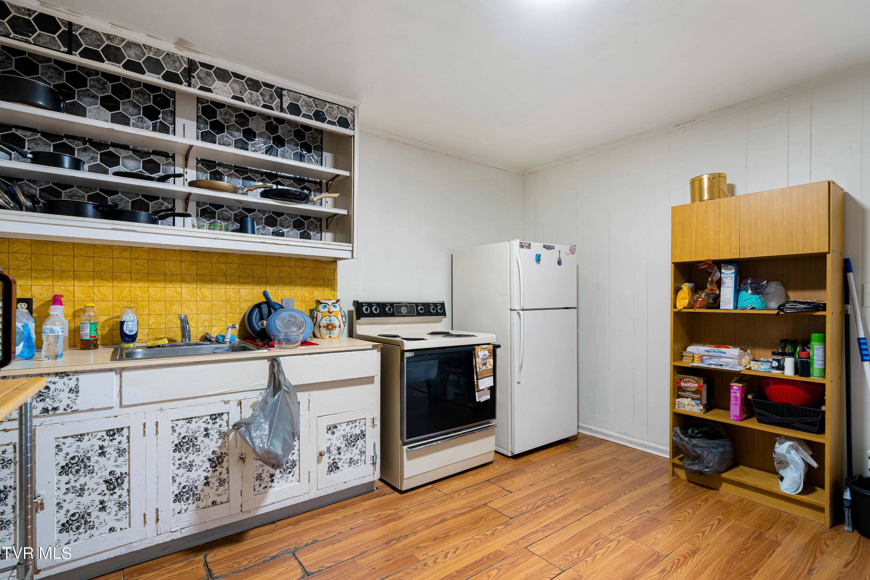 2020 East Center Street