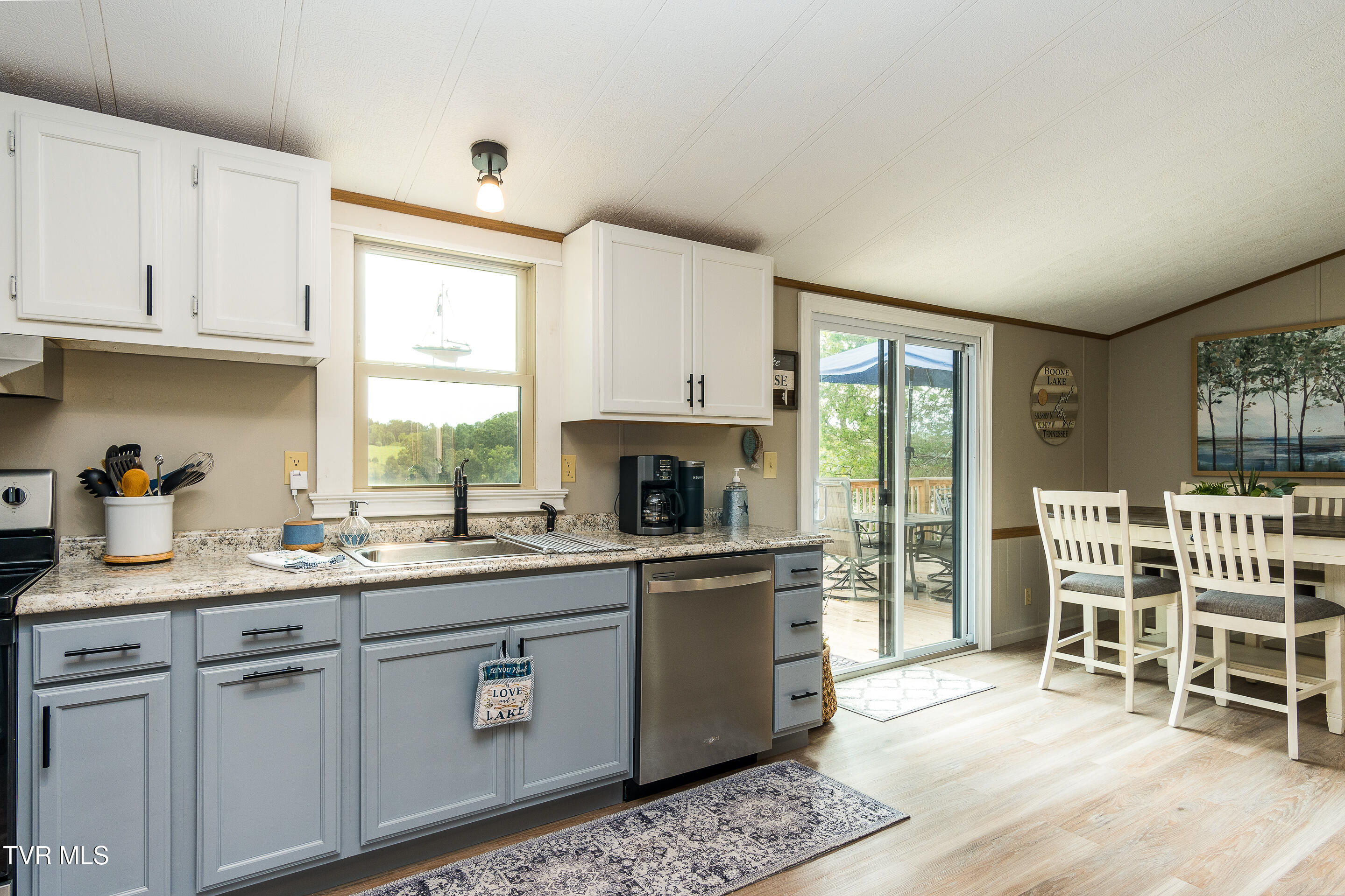 564 Hideaway Farm Road