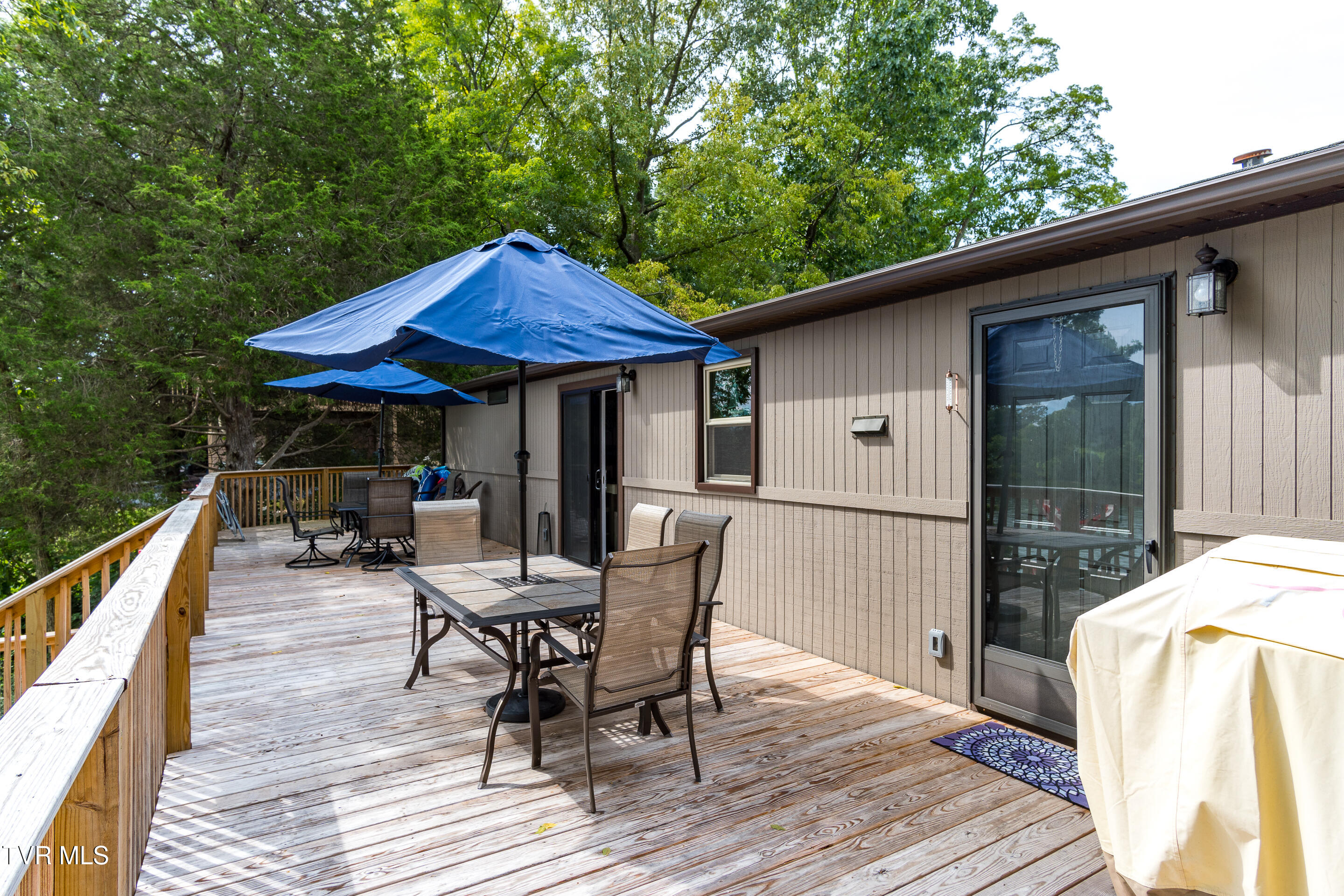 564 Hideaway Farm Road