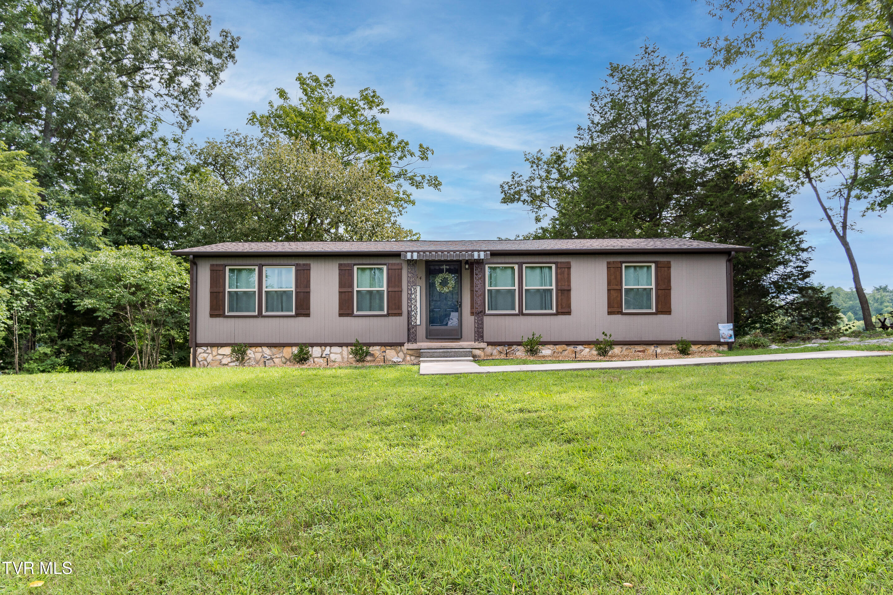 564 Hideaway Farm Road