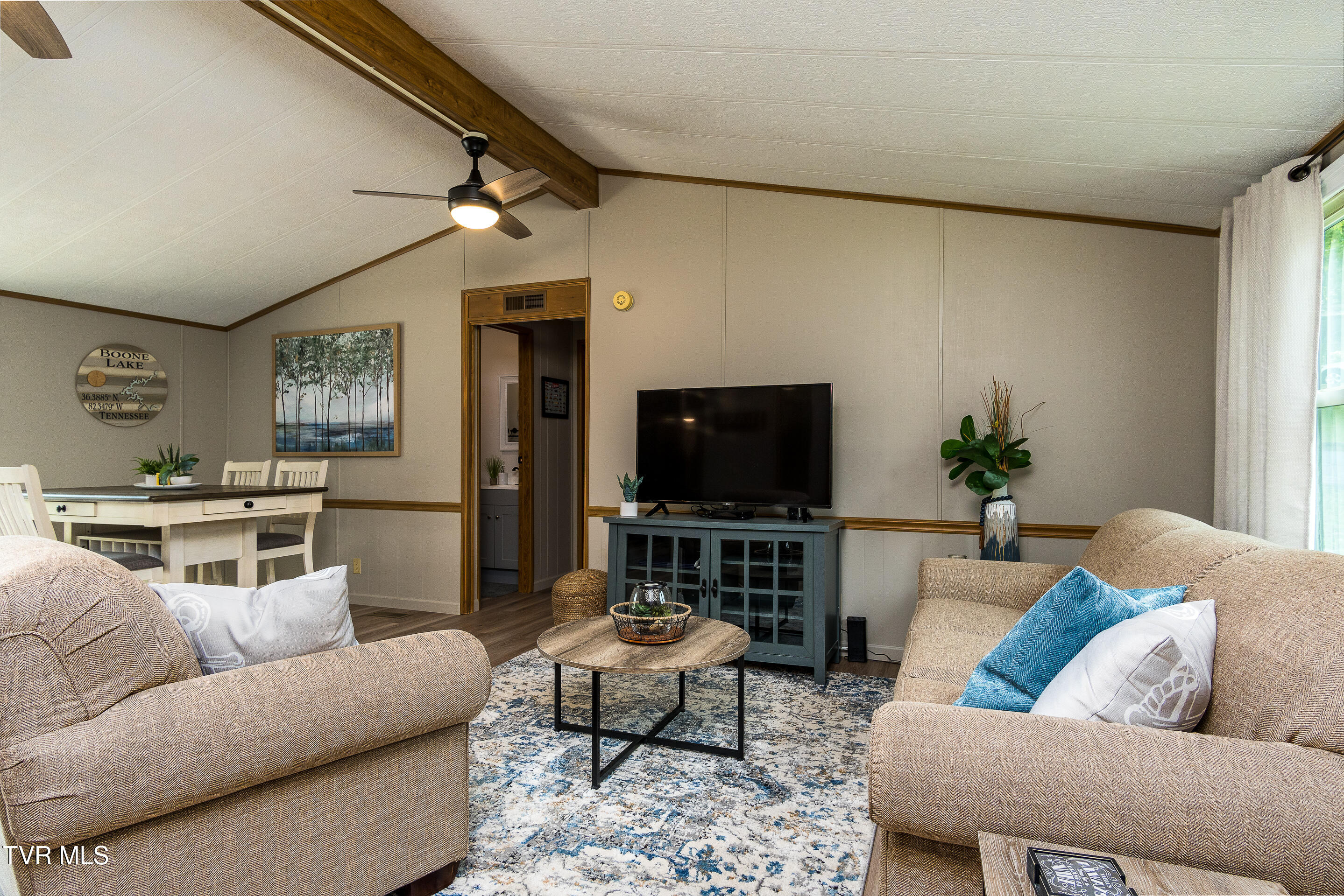 564 Hideaway Farm Road
