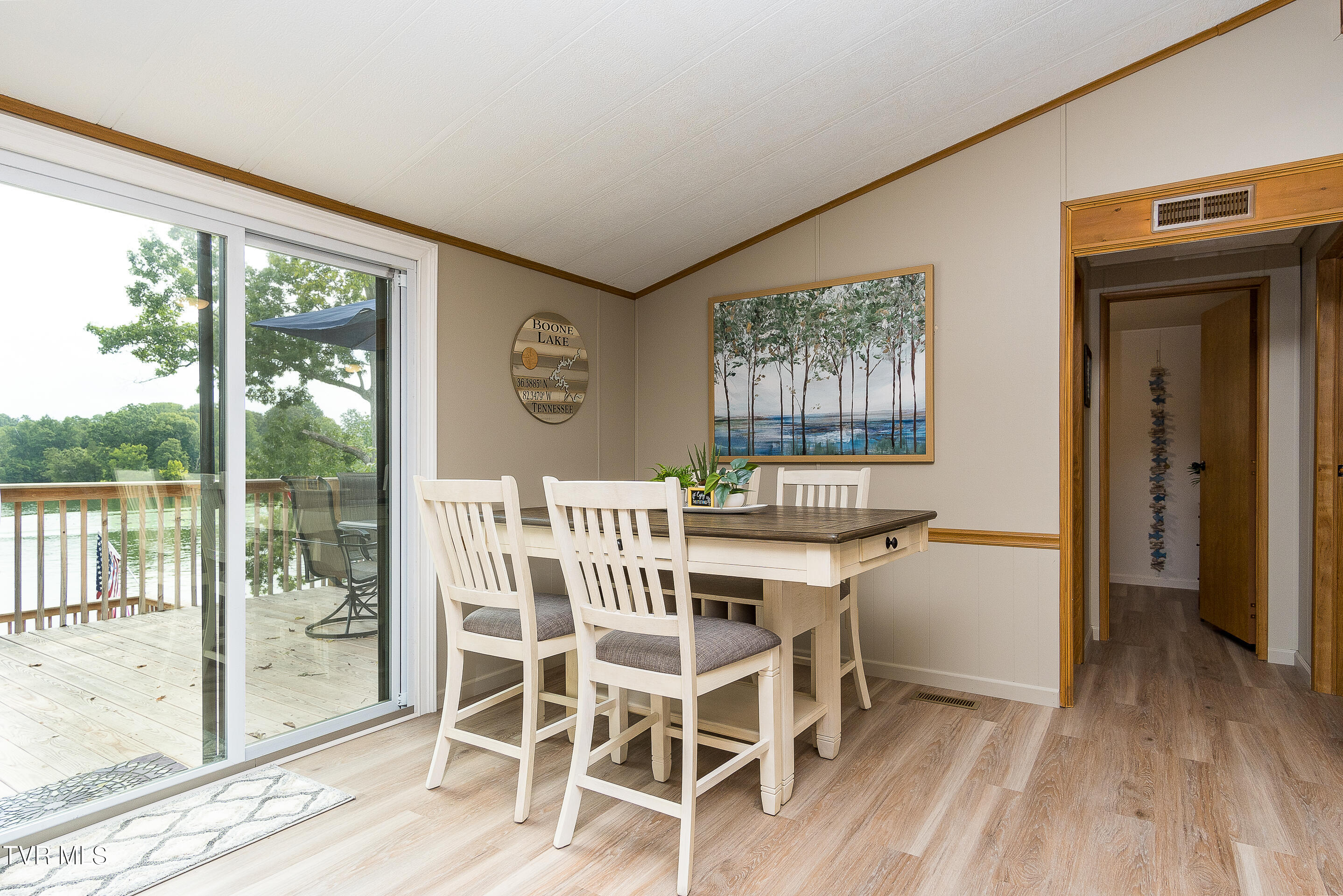 564 Hideaway Farm Road