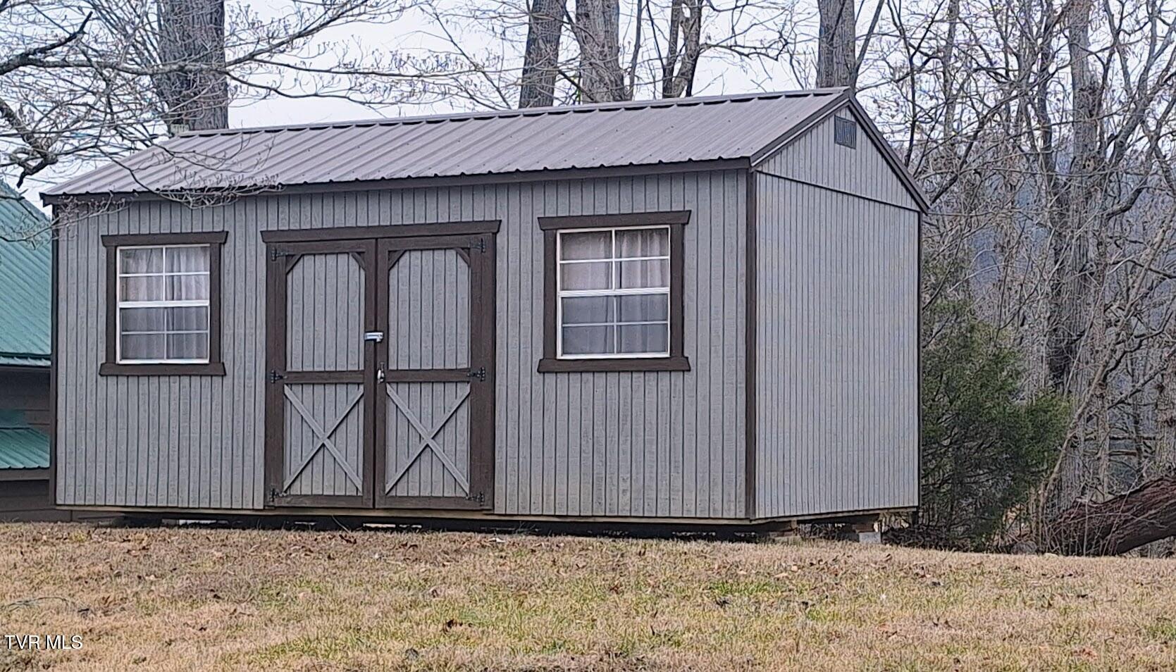 564 Hideaway Farm Road